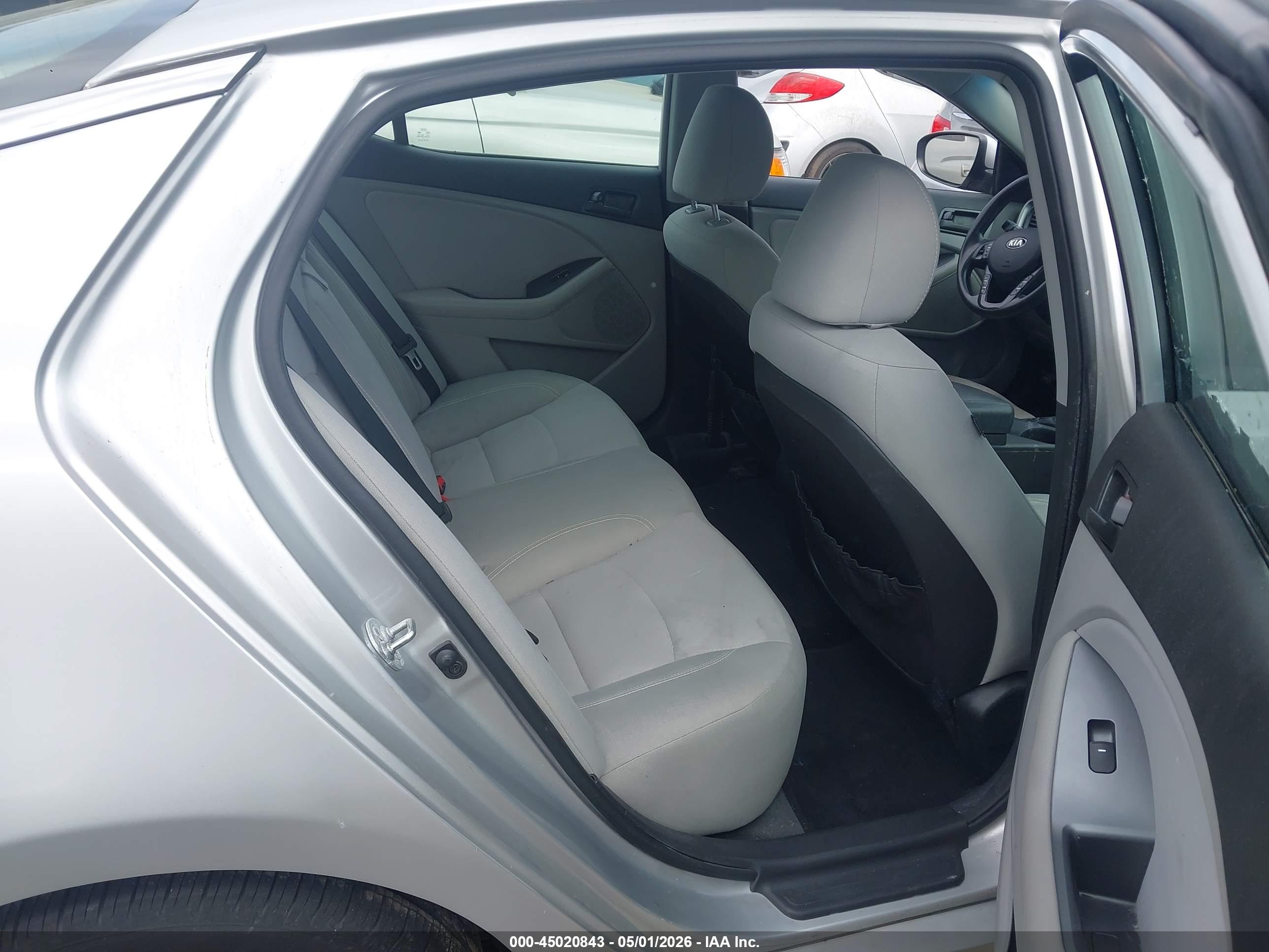 KIA OPTIMA image 8