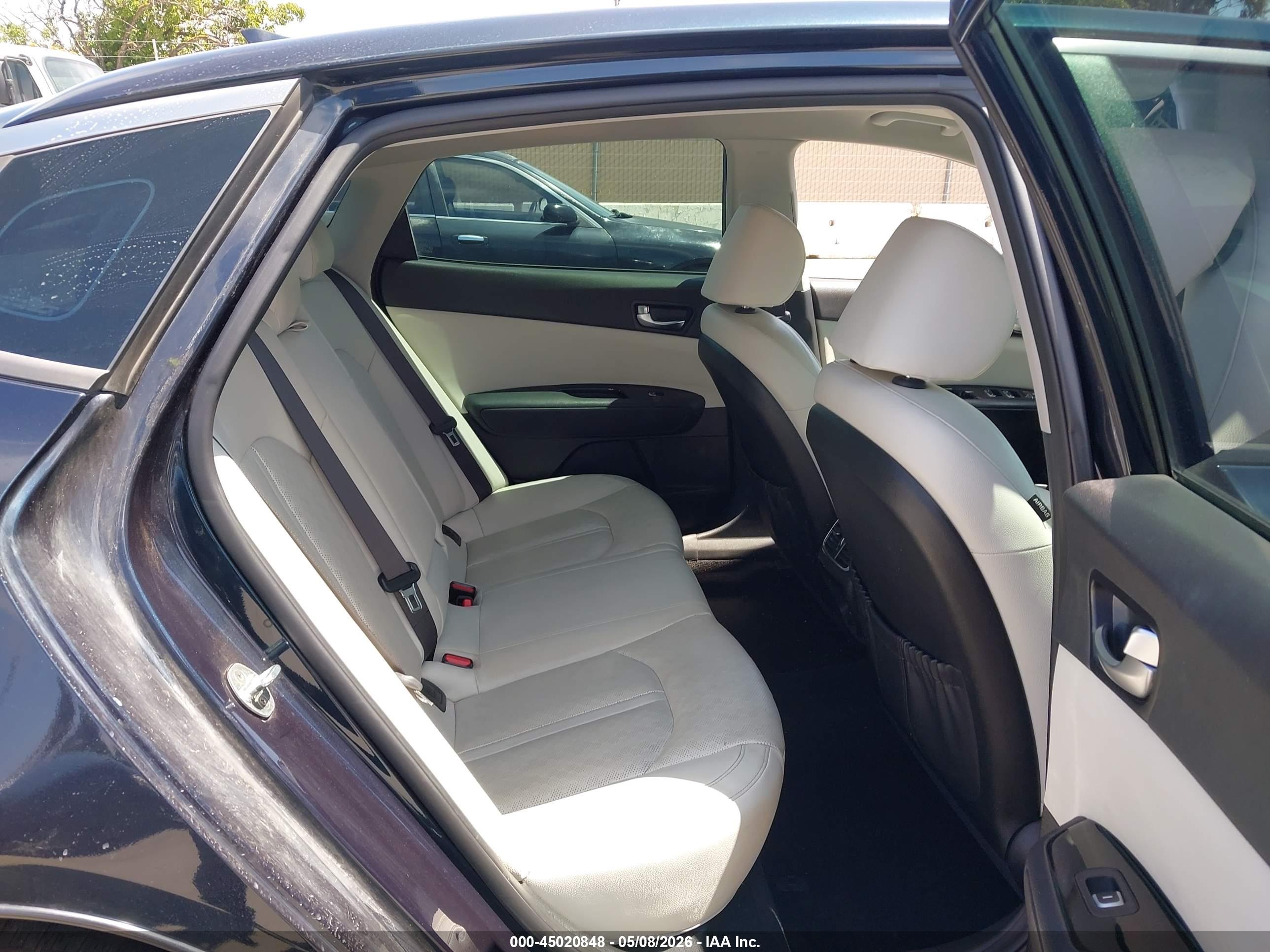 KIA OPTIMA image 8