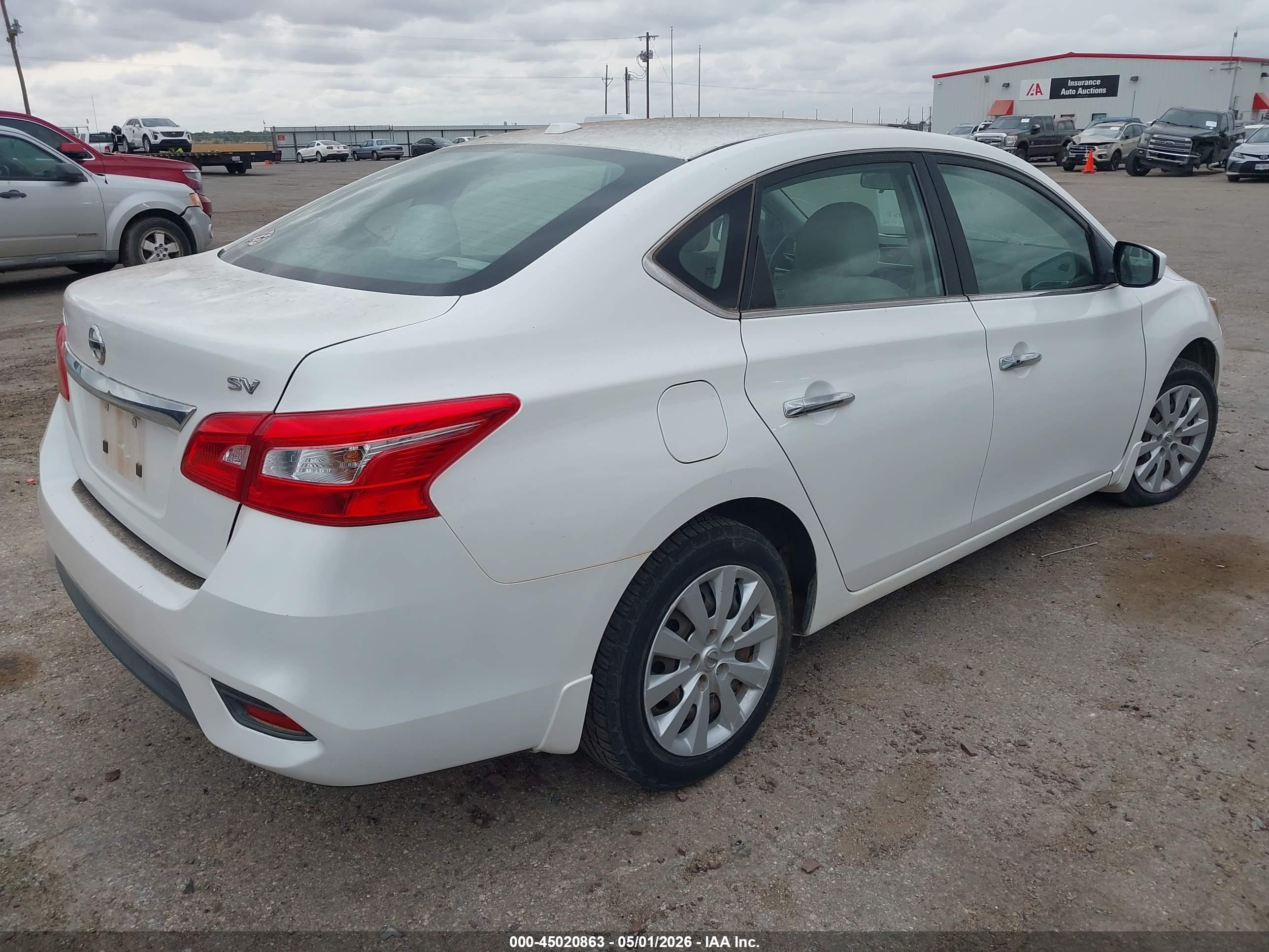 NISSAN SENTRA image 4