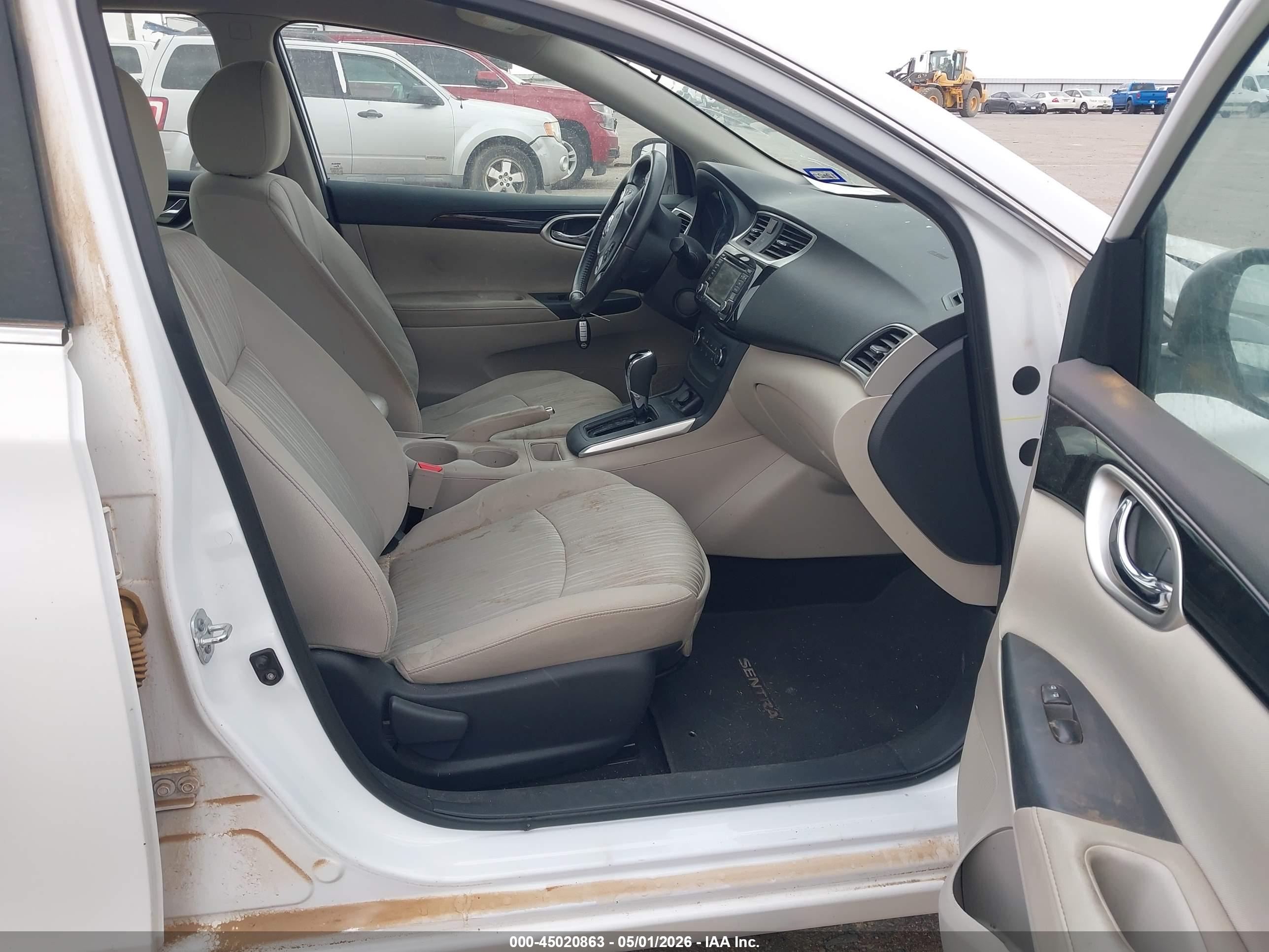 NISSAN SENTRA image 5