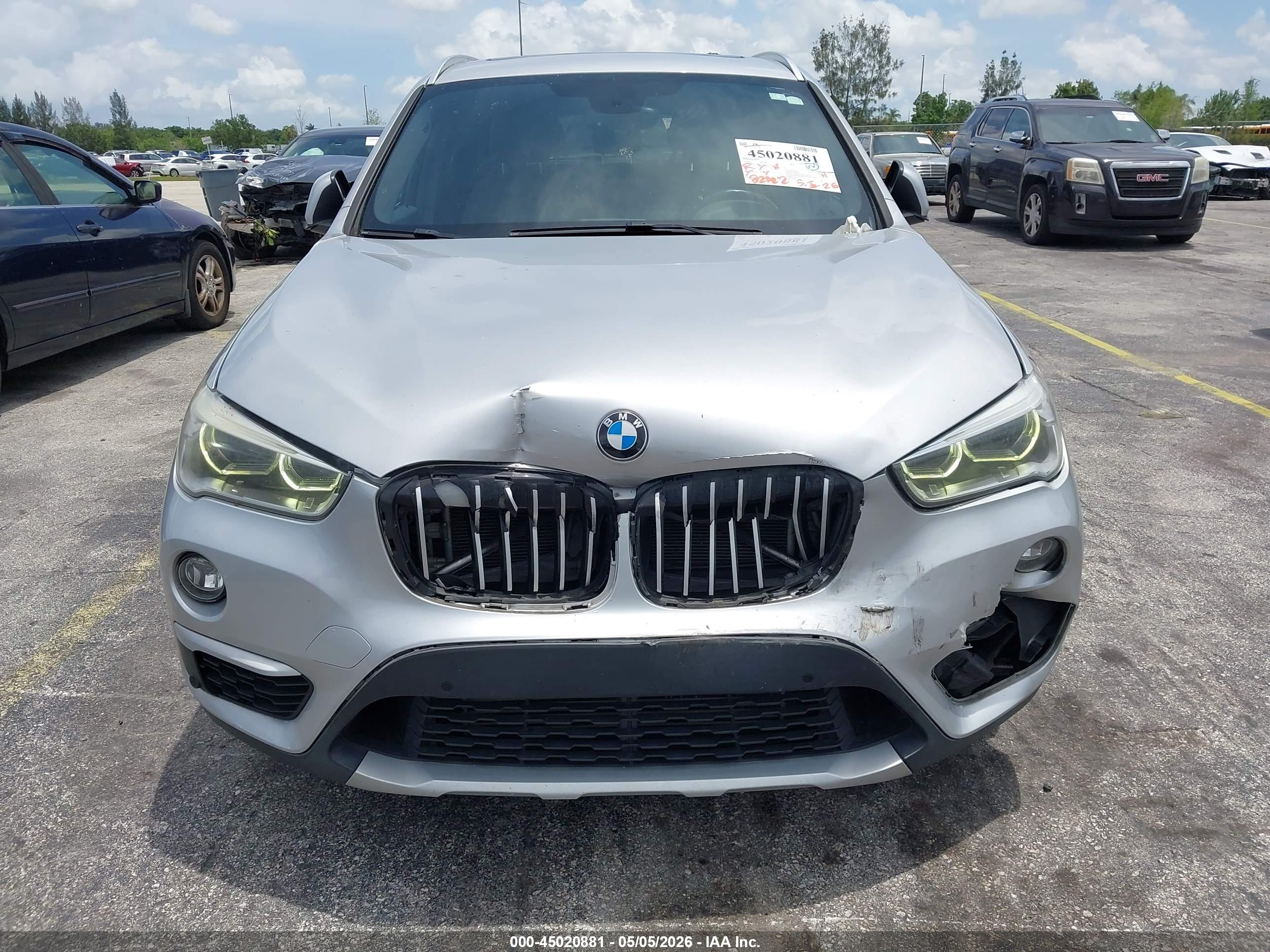 BMW X1 image 6