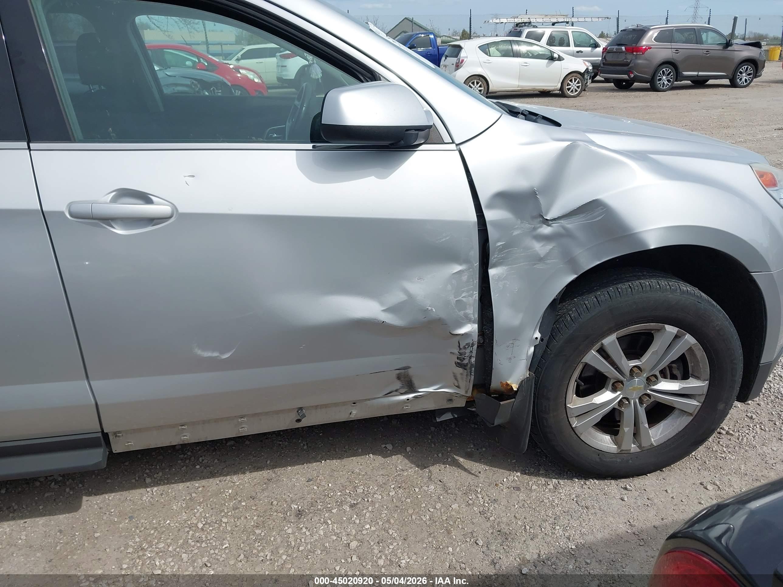 CHEVROLET EQUINOX image 6