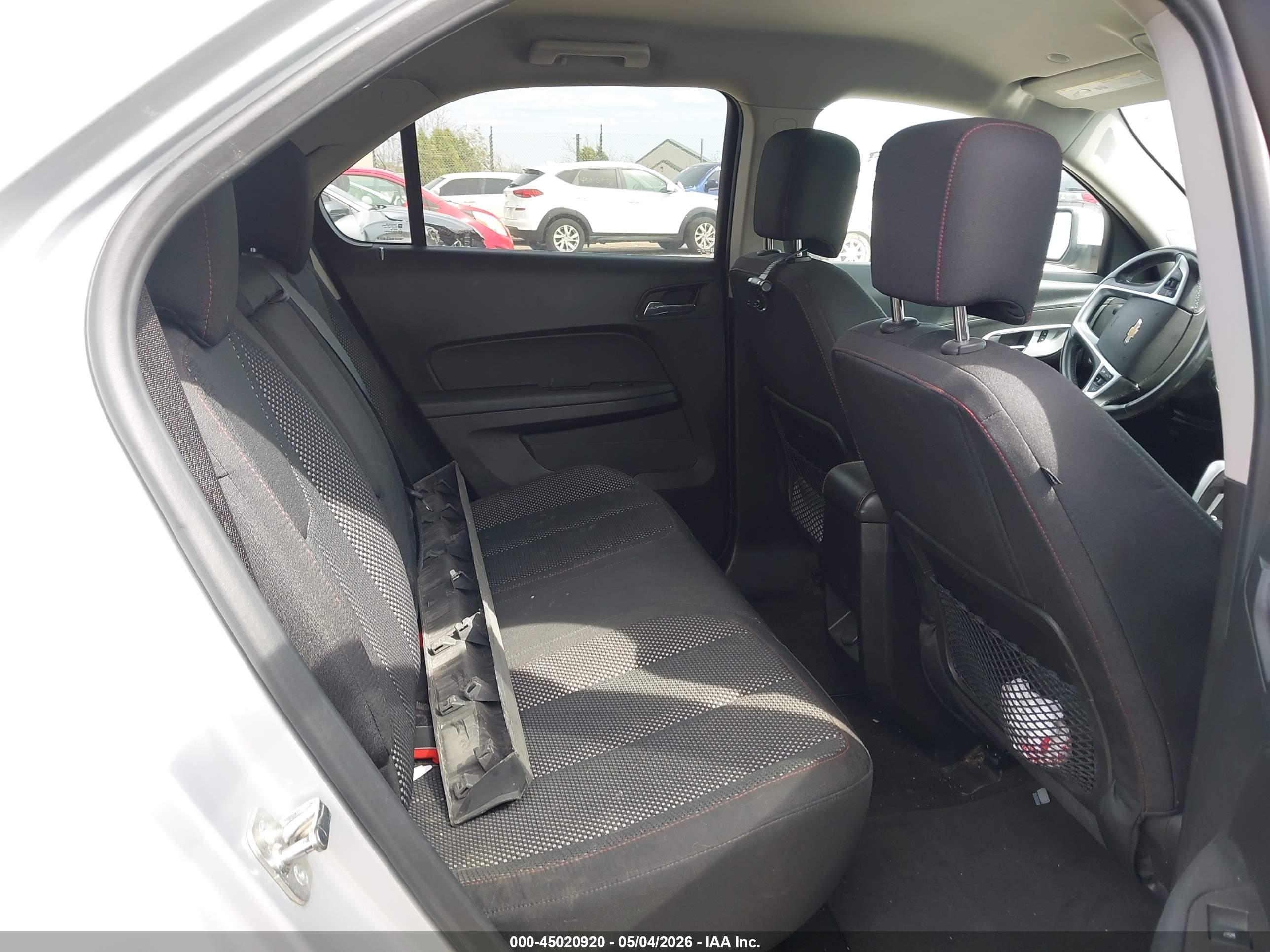 CHEVROLET EQUINOX image 8