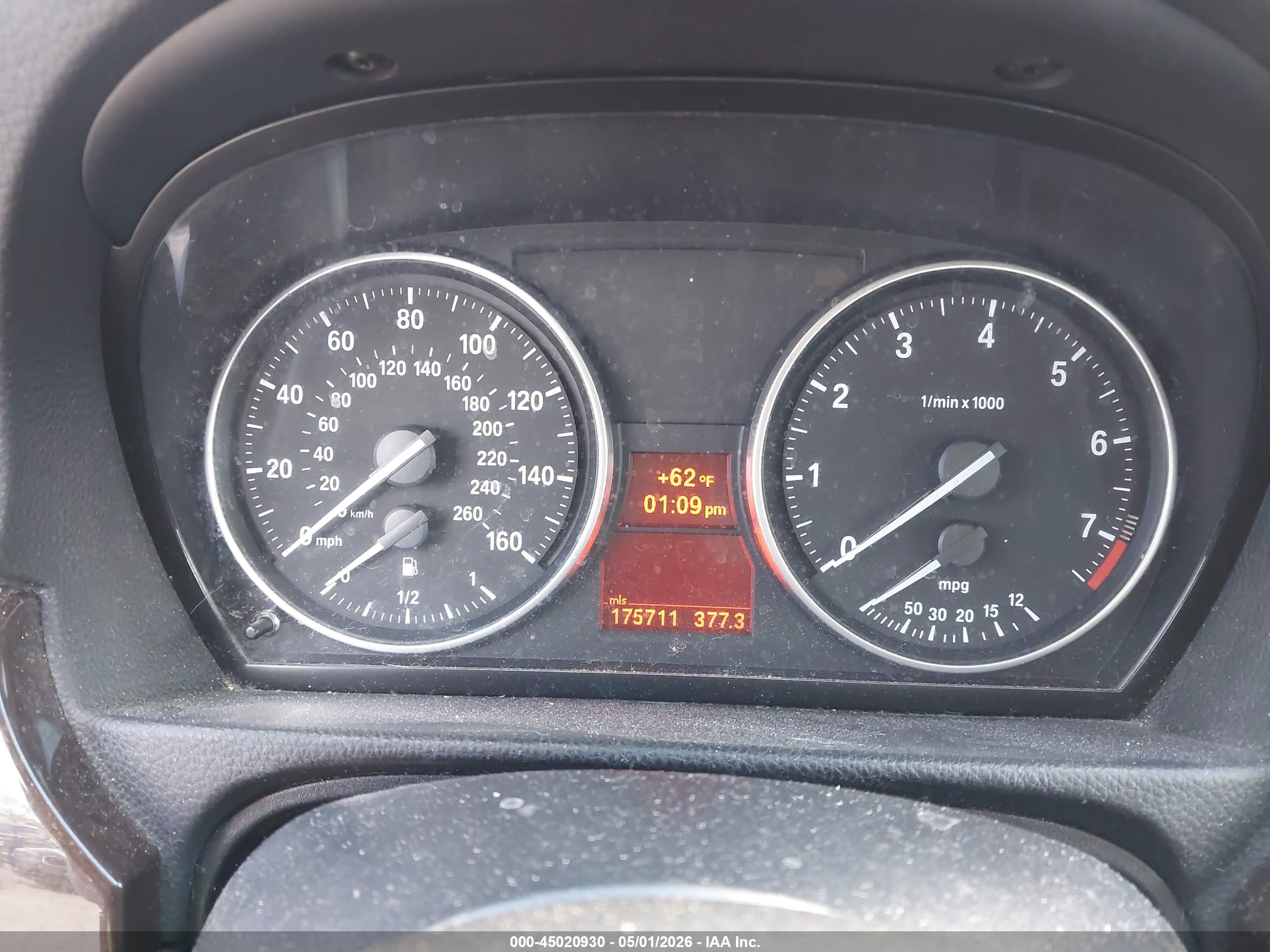 BMW 328I image 7
