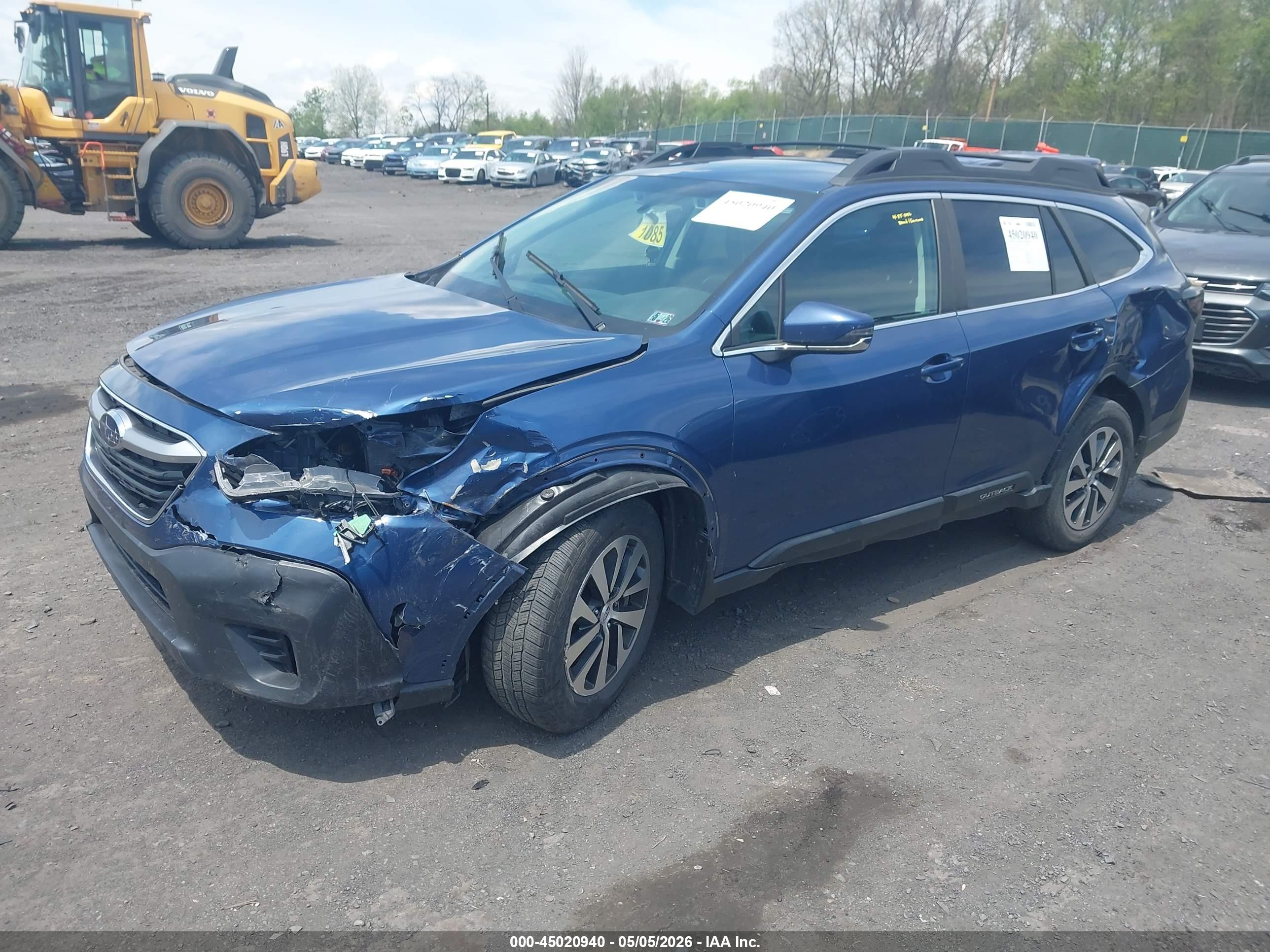SUBARU OUTBACK image 2