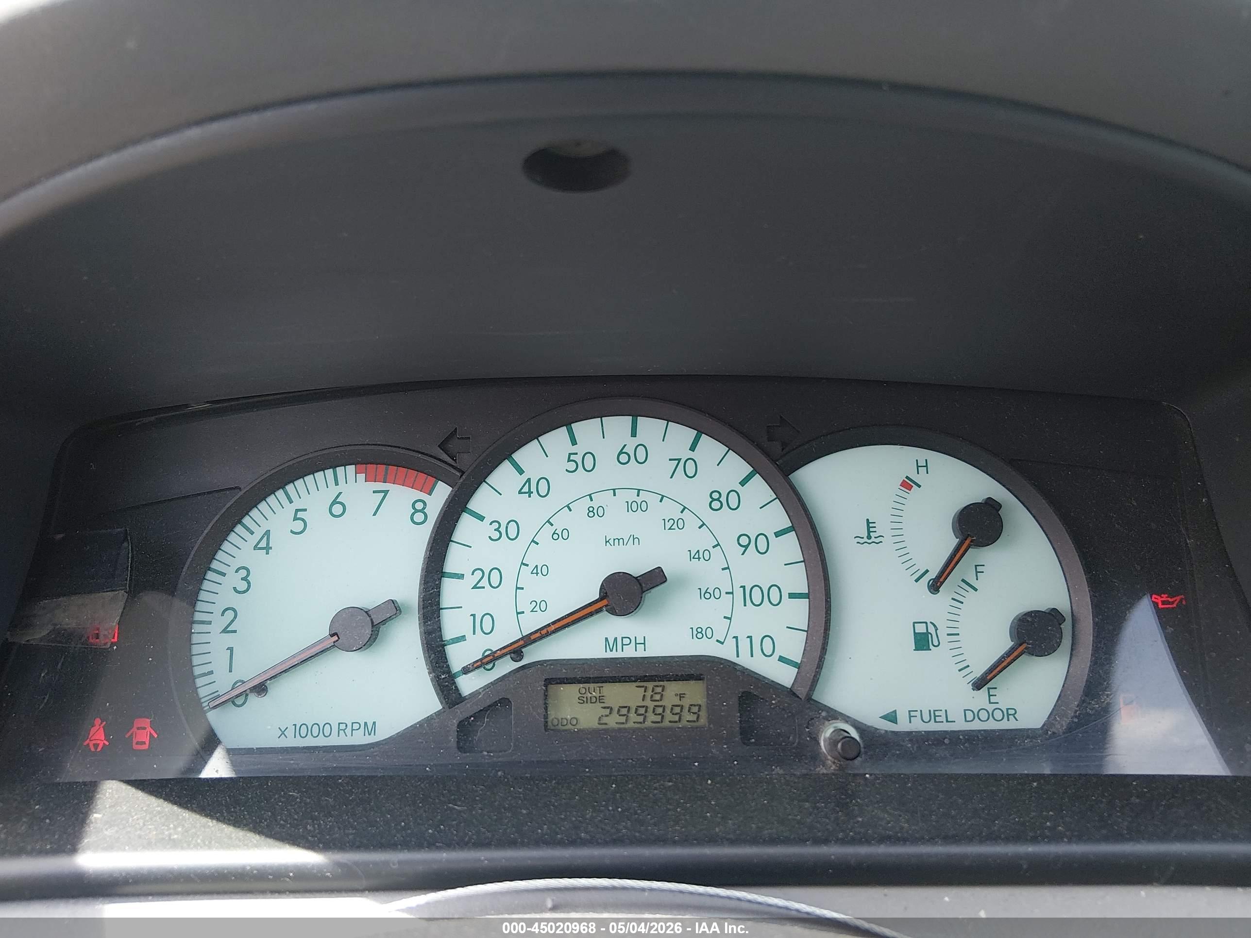 TOYOTA COROLLA image 7