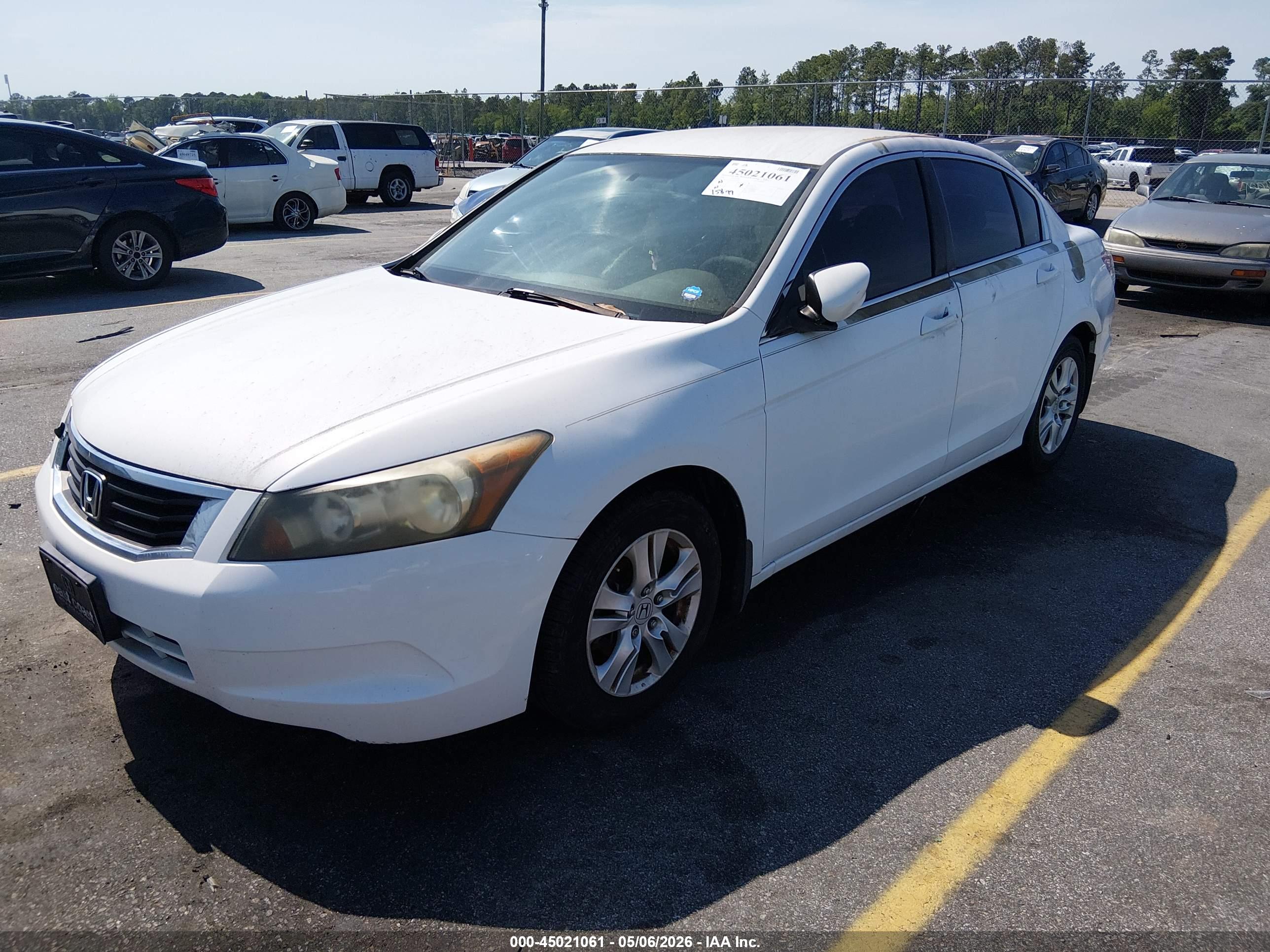 HONDA ACCORD image 2