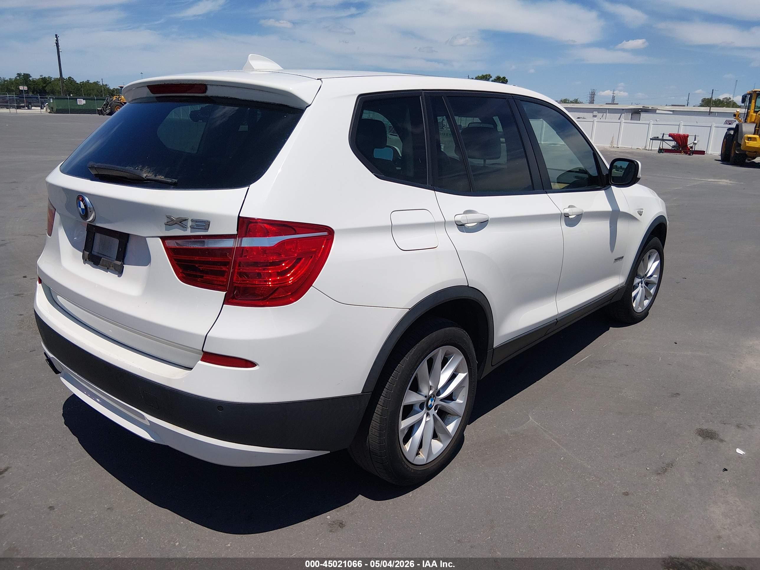 BMW X3 image 4