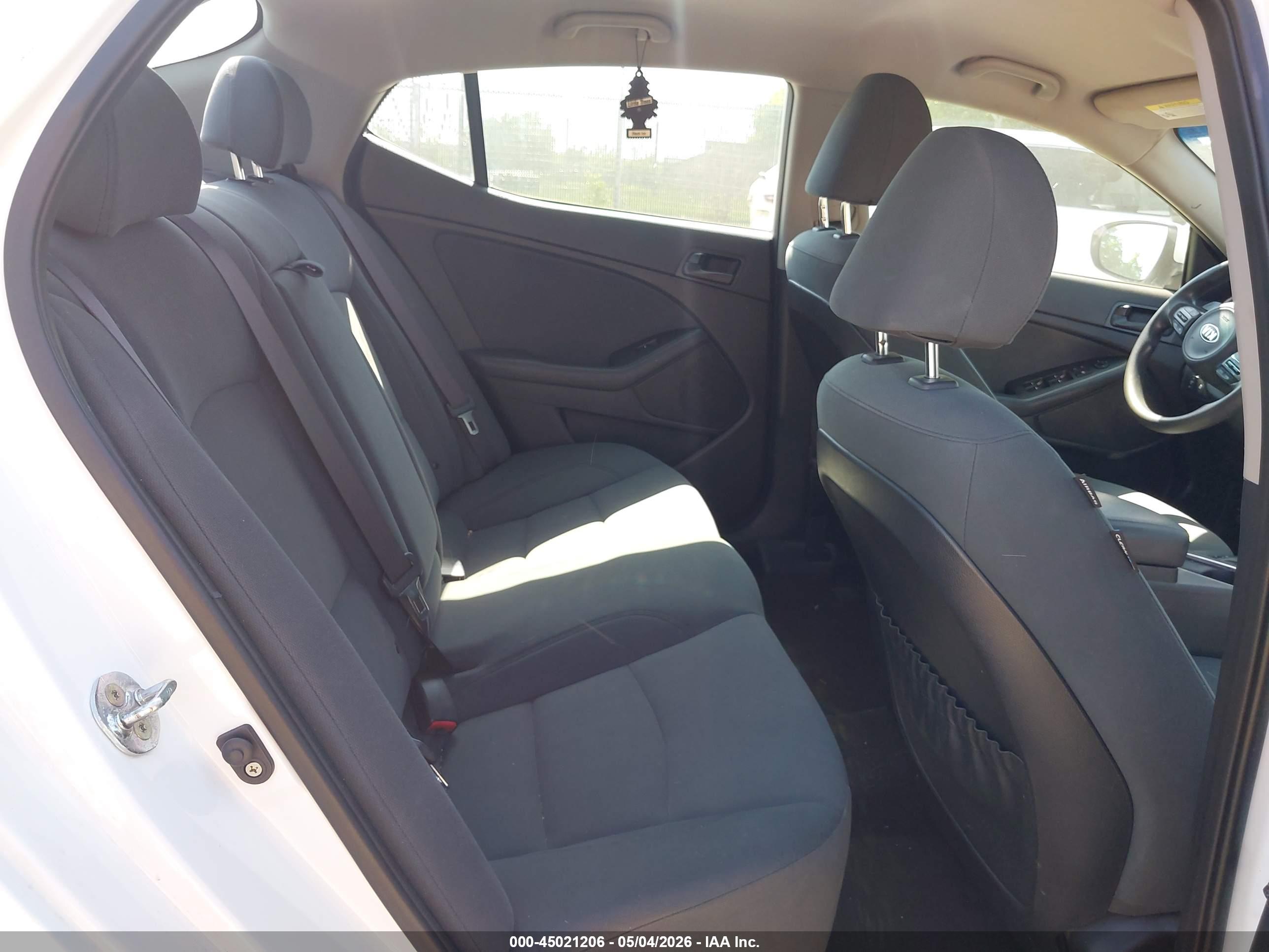 KIA OPTIMA image 8