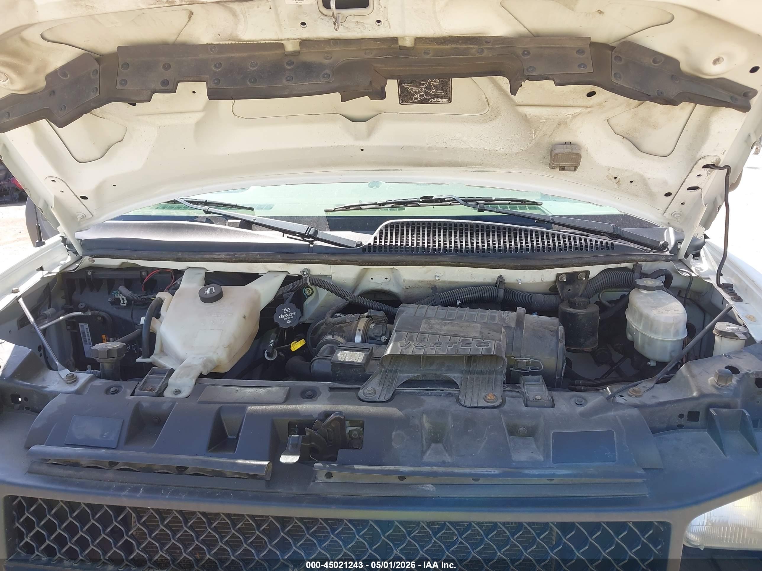 CHEVROLET EXPRESS image 10