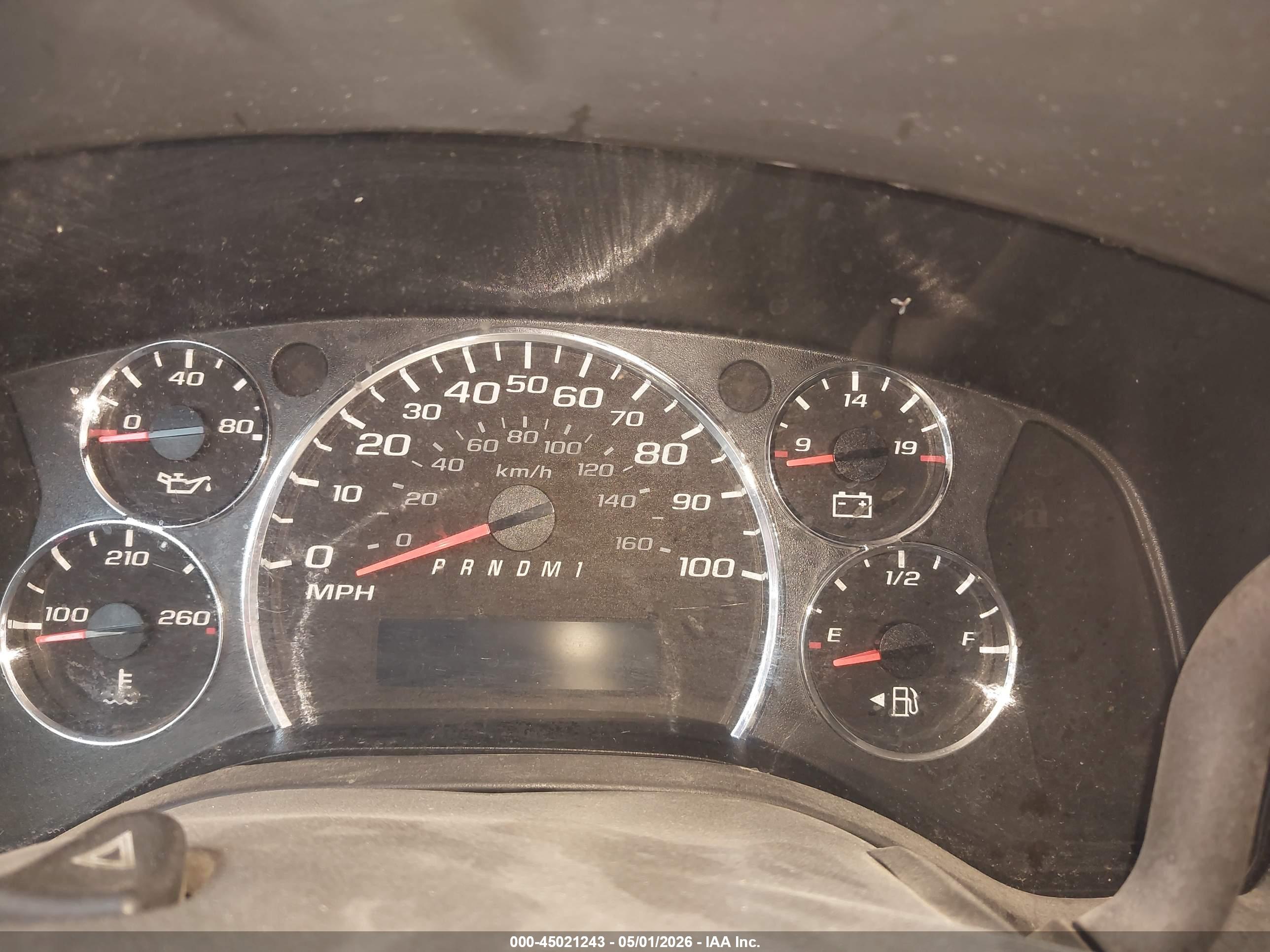 CHEVROLET EXPRESS image 7