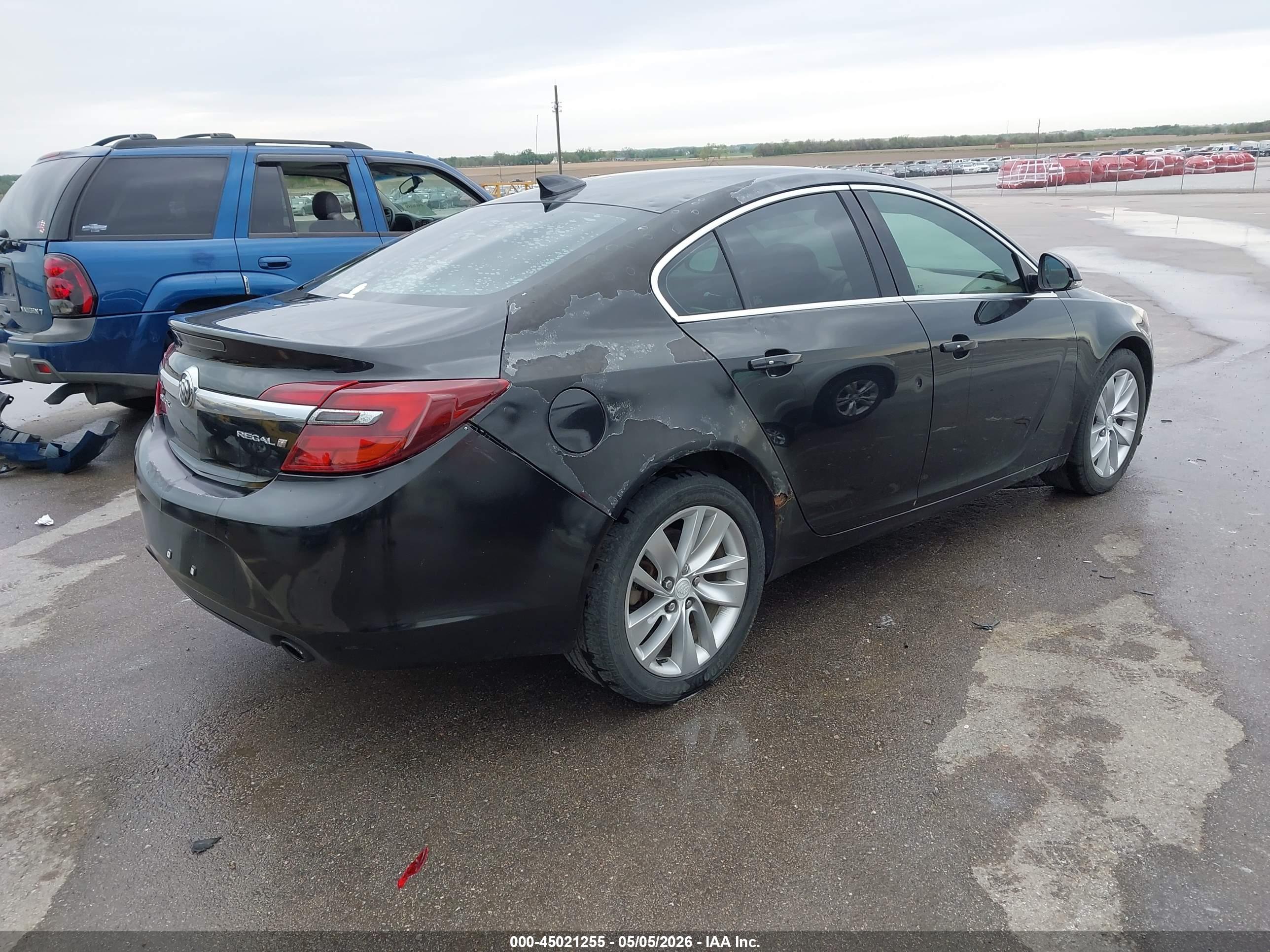 BUICK REGAL image 4