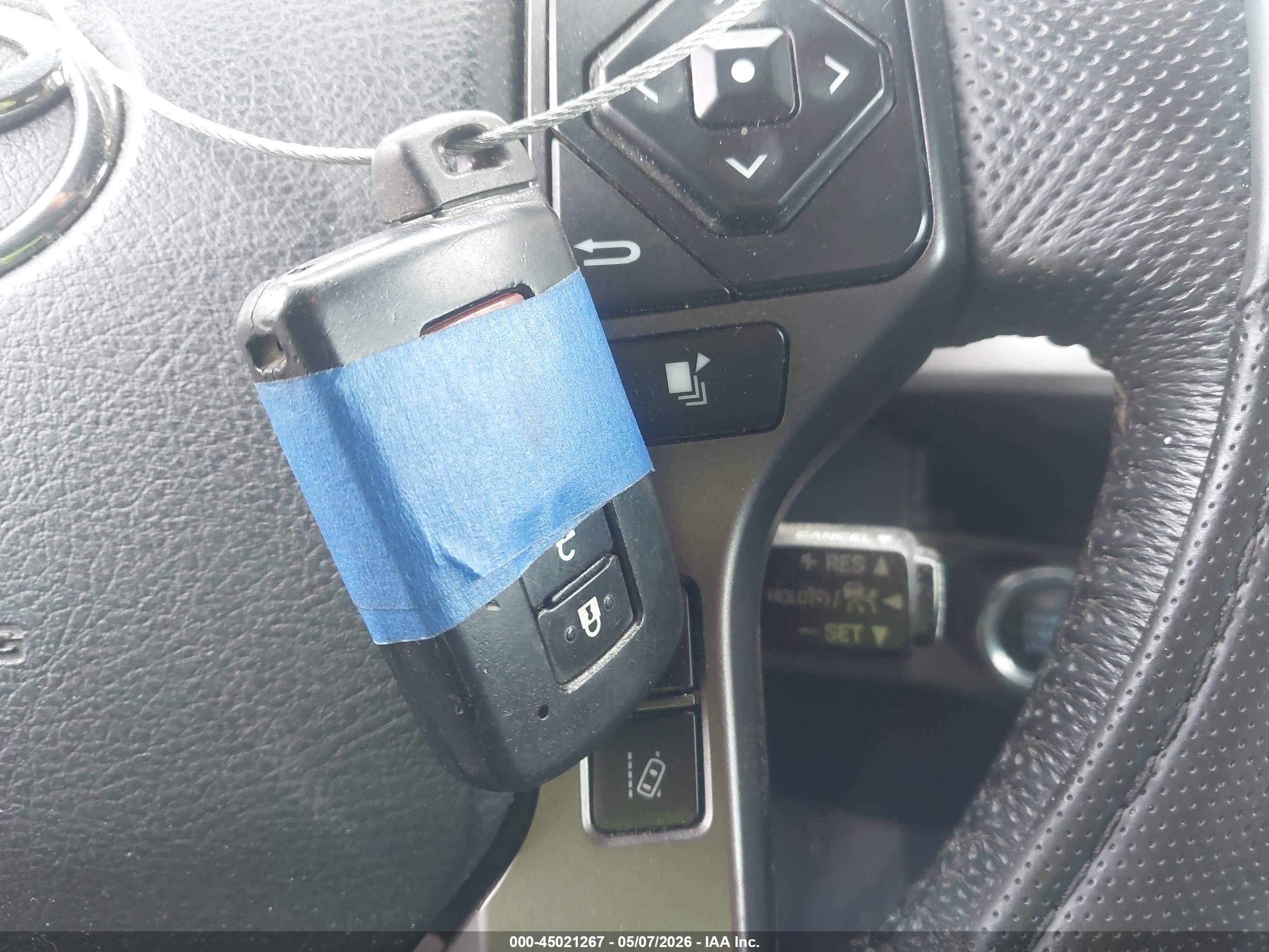 TOYOTA TACOMA image 11