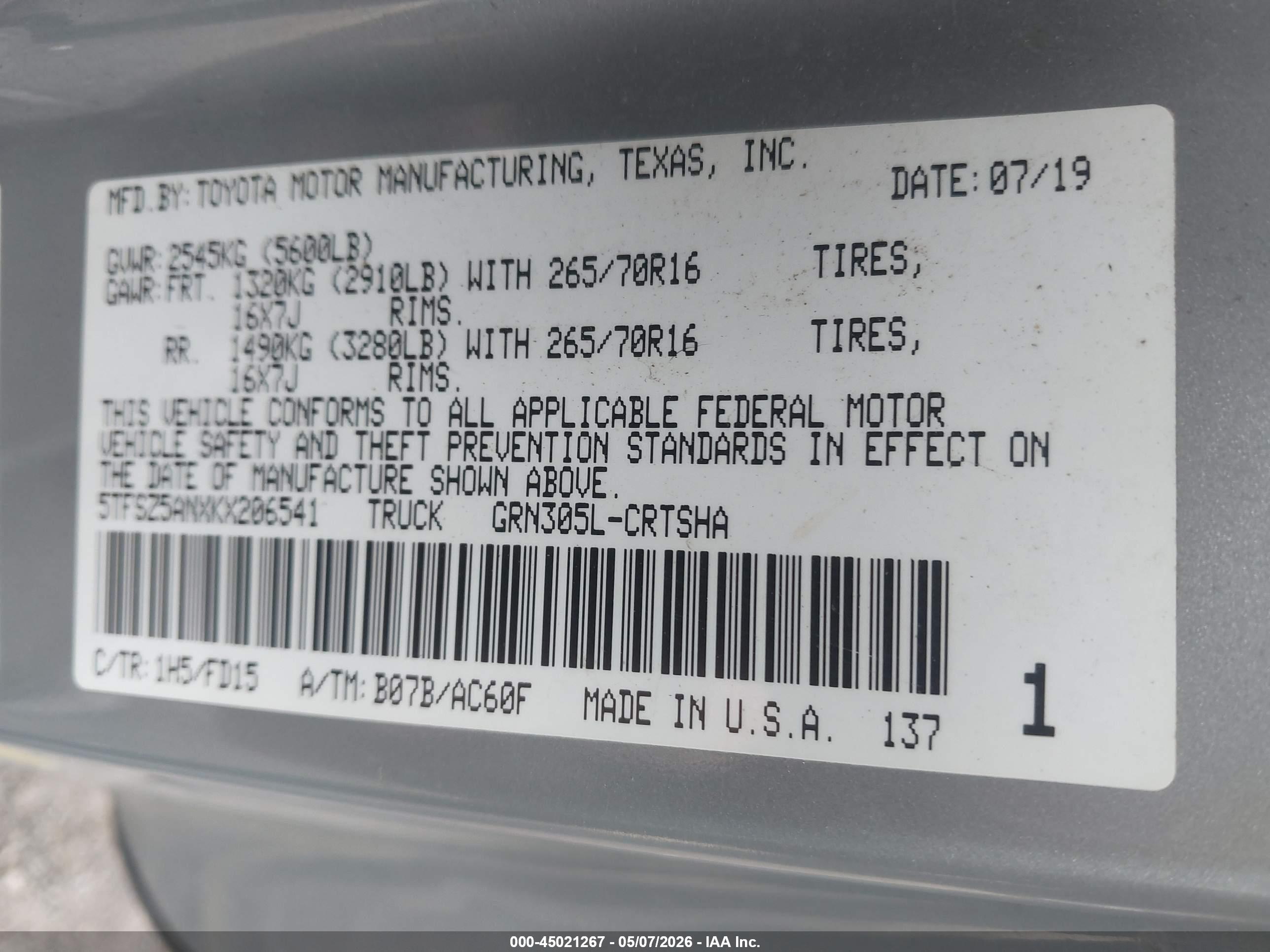 TOYOTA TACOMA image 9