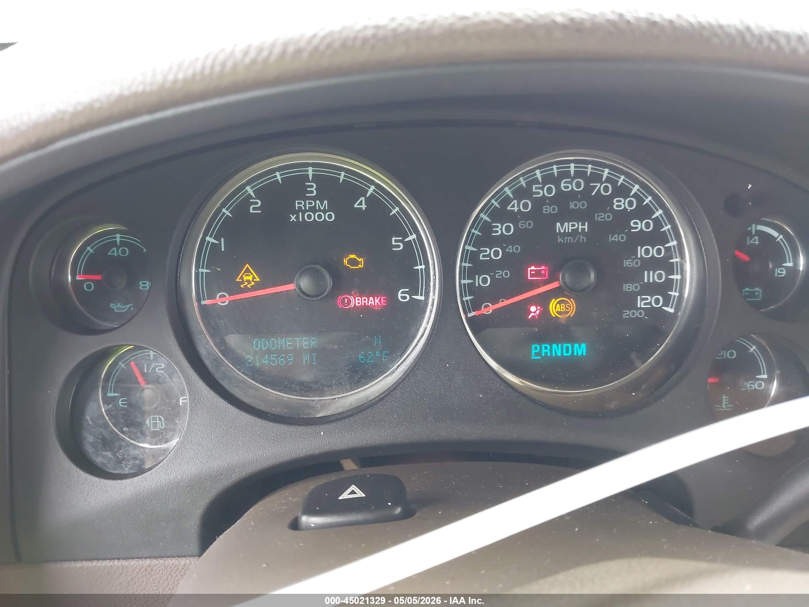 GMC YUKON image 7