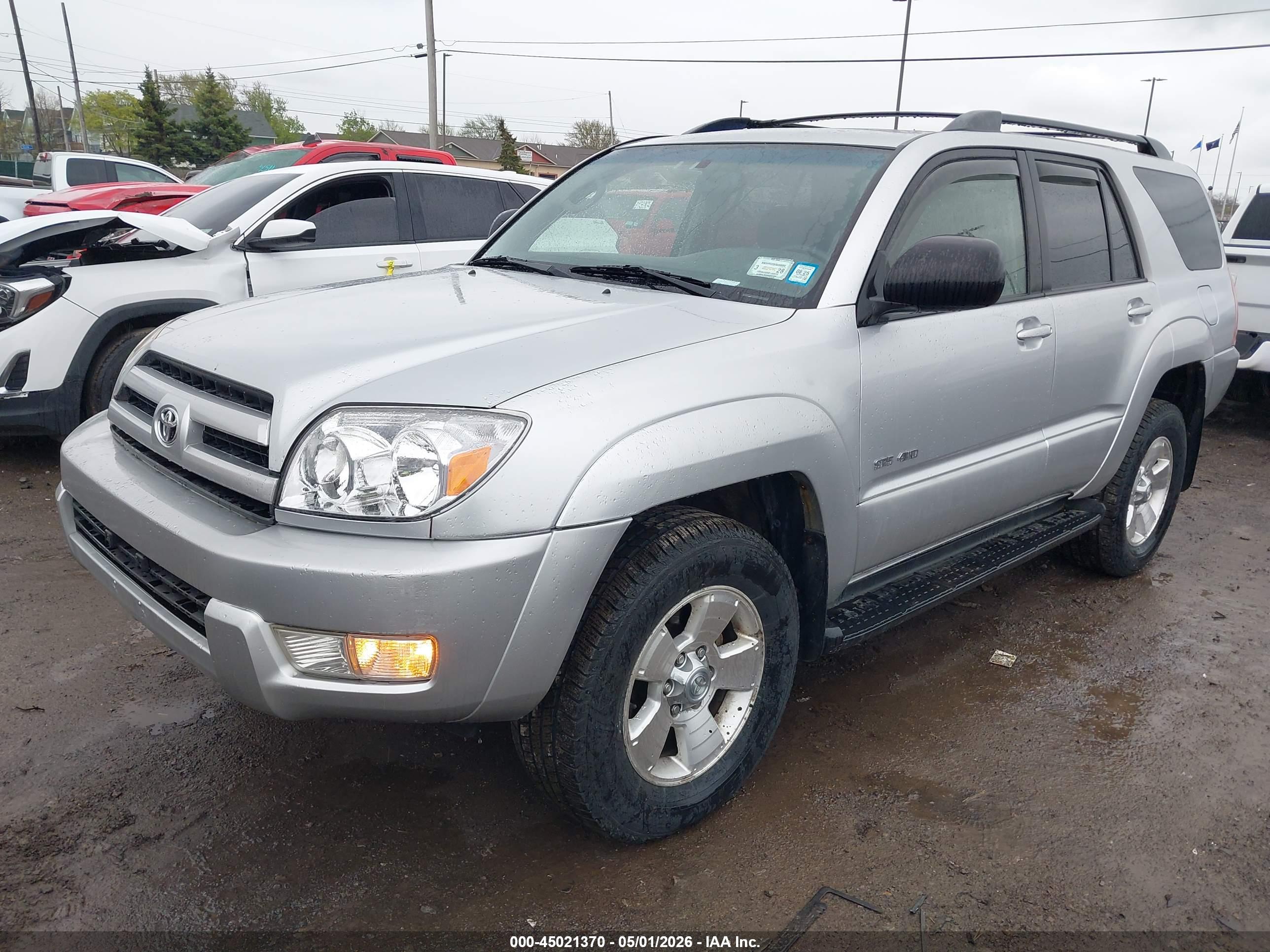 TOYOTA 4RUNNER image 2