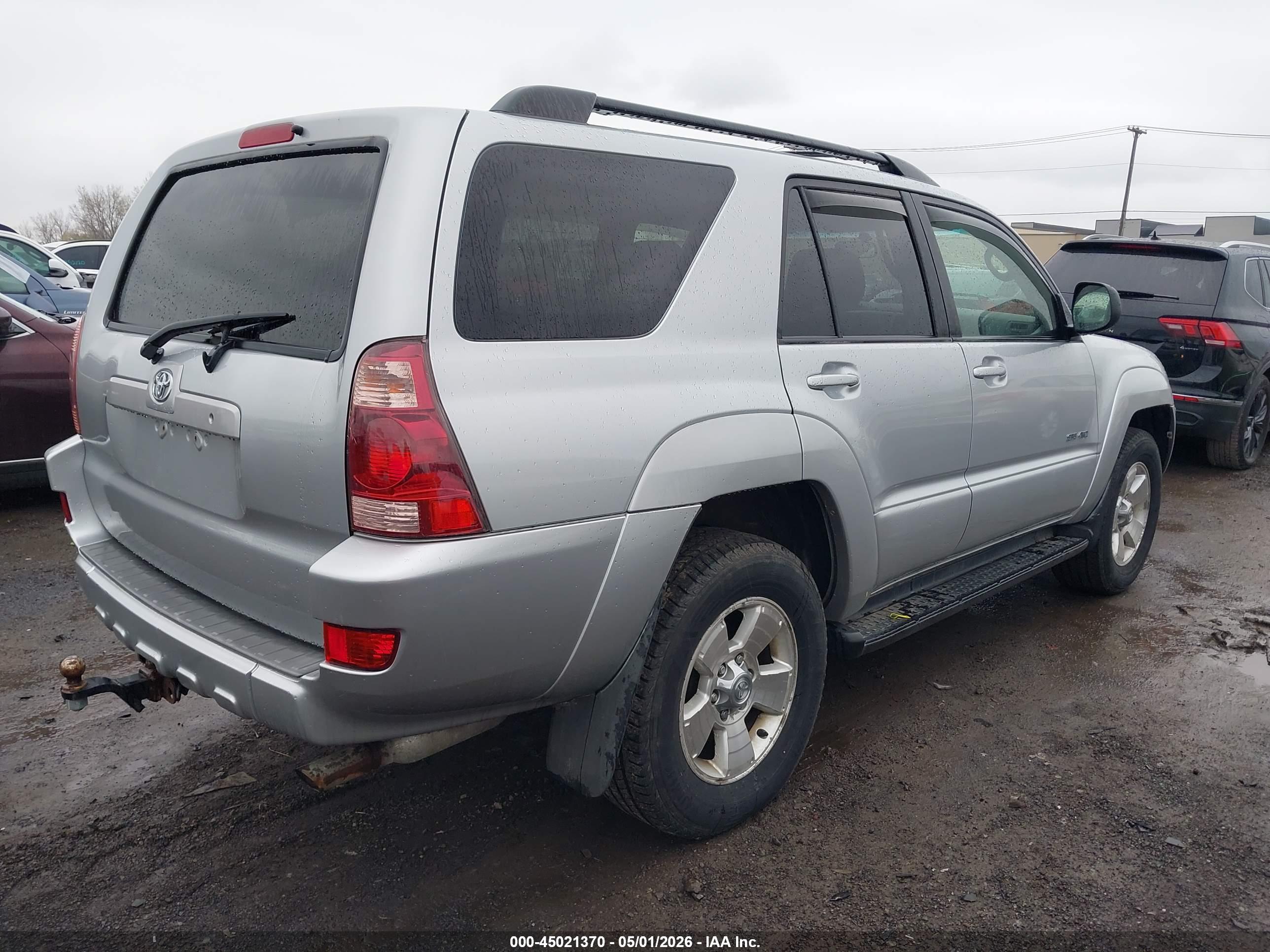 TOYOTA 4RUNNER image 4