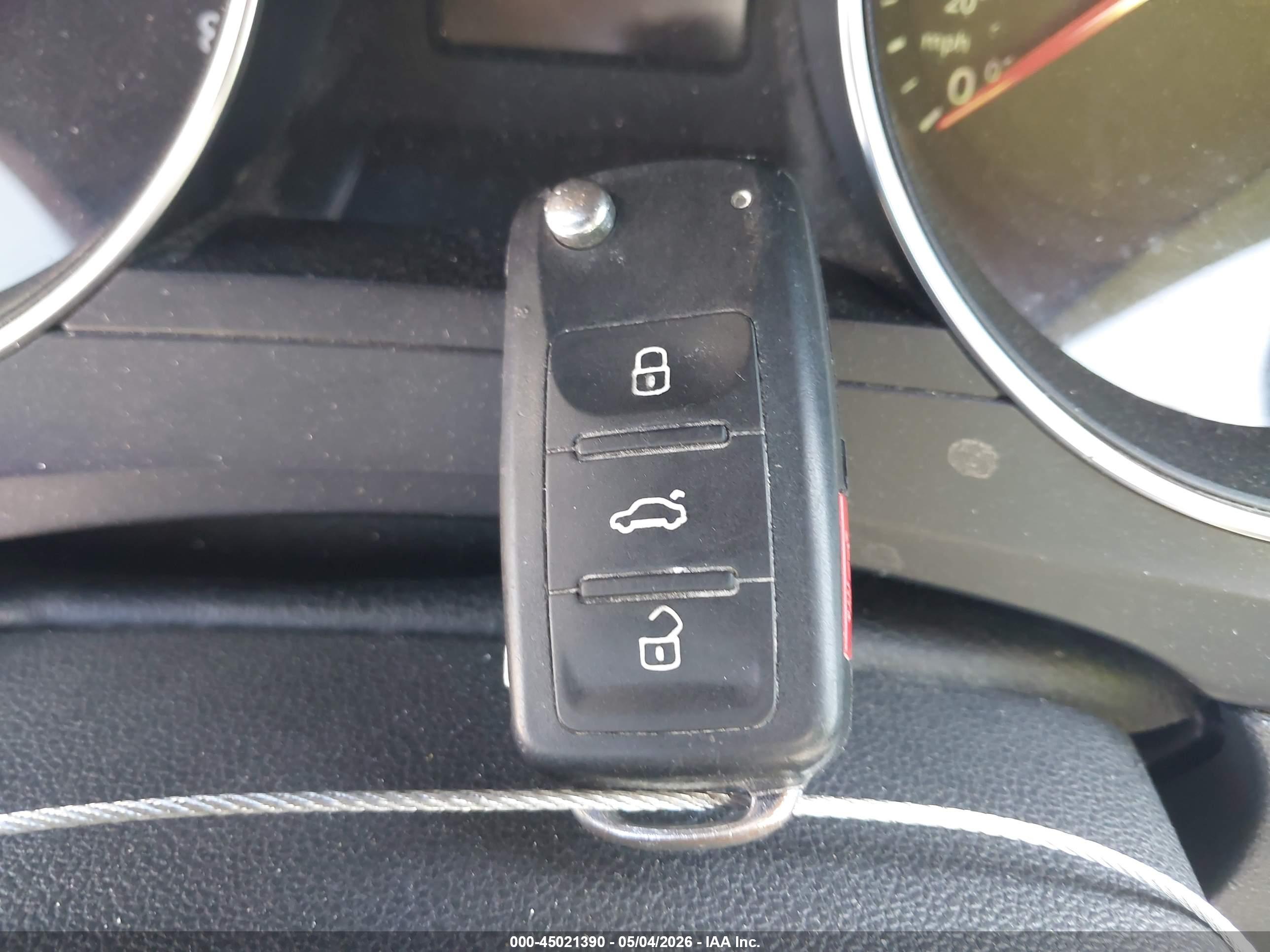 VOLKSWAGEN JETTA image 11
