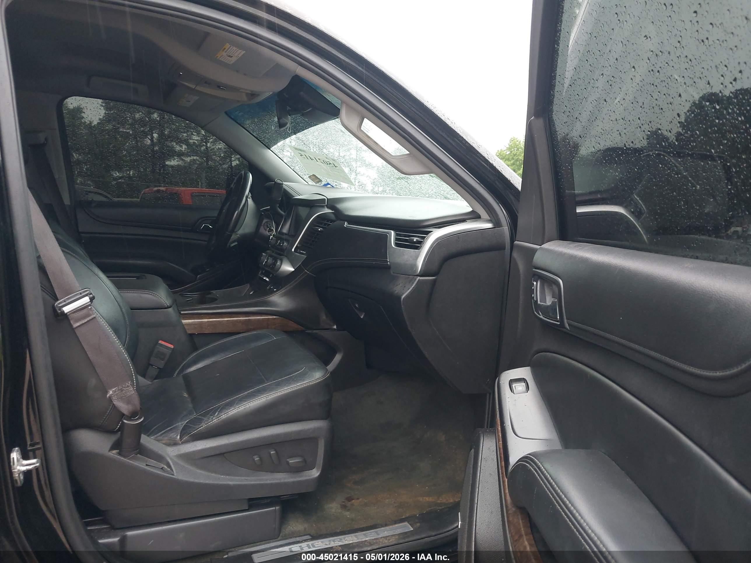 CHEVROLET TAHOE image 5