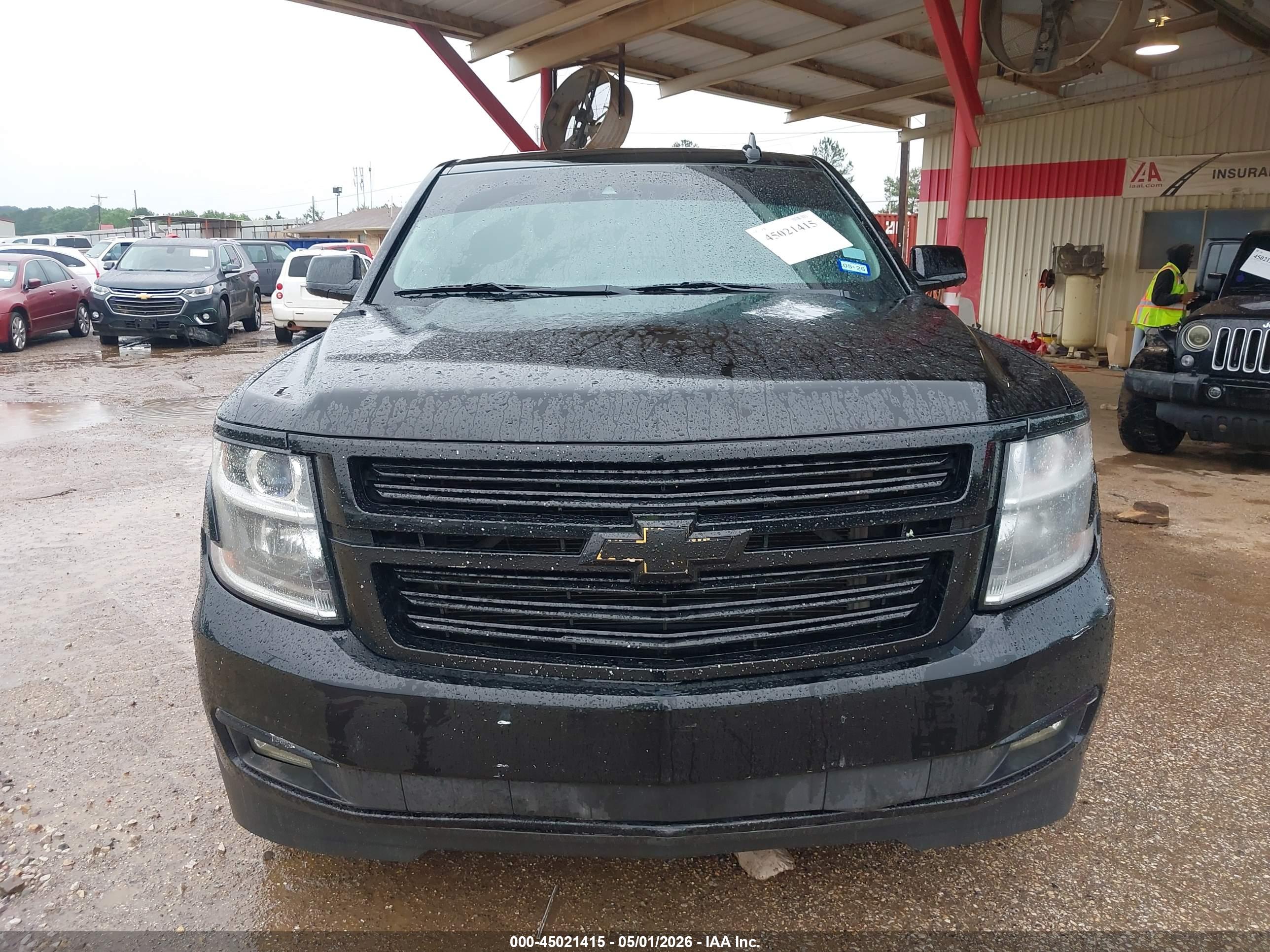 CHEVROLET TAHOE image 6