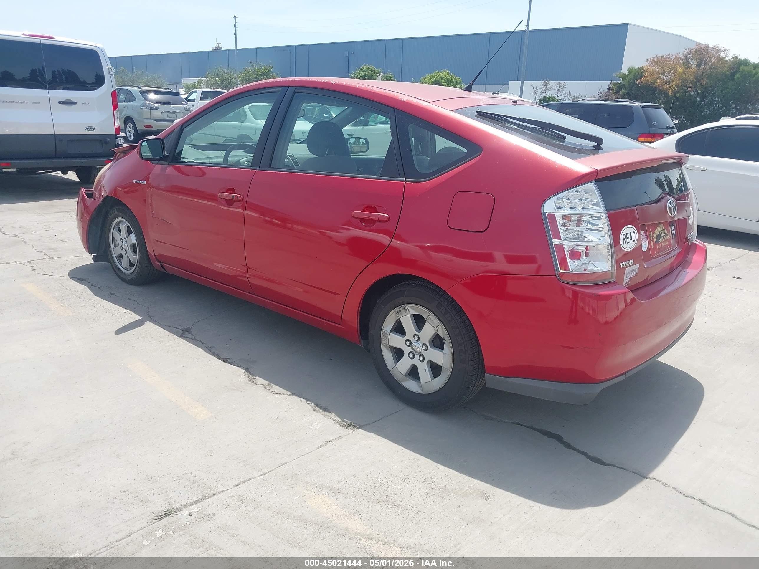 TOYOTA PRIUS image 3