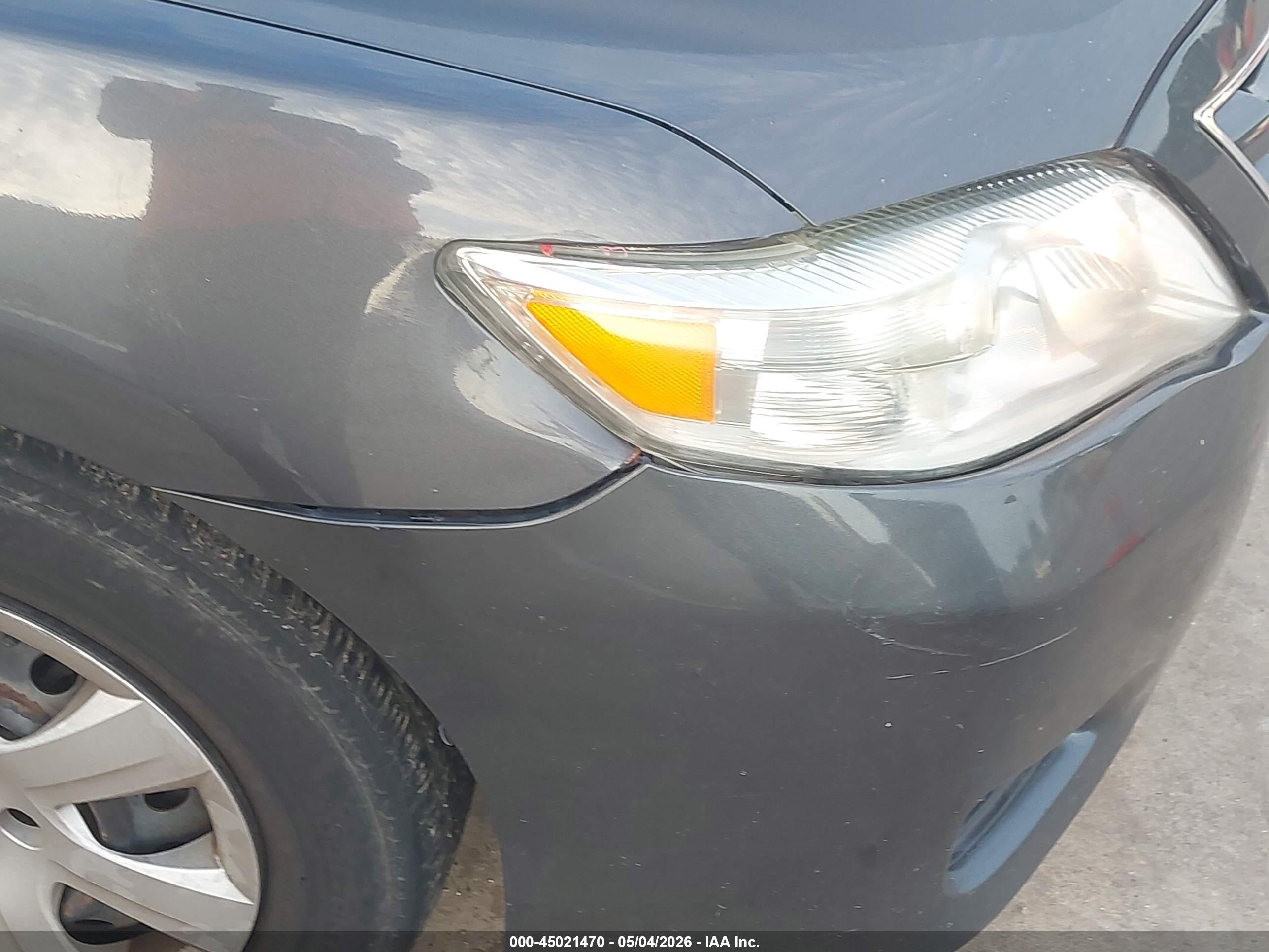 TOYOTA CAMRY image 6