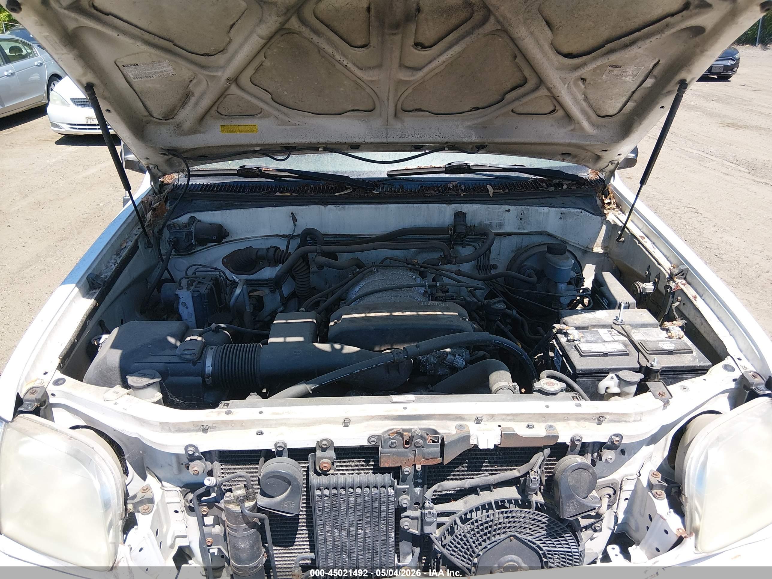 TOYOTA SEQUOIA image 10