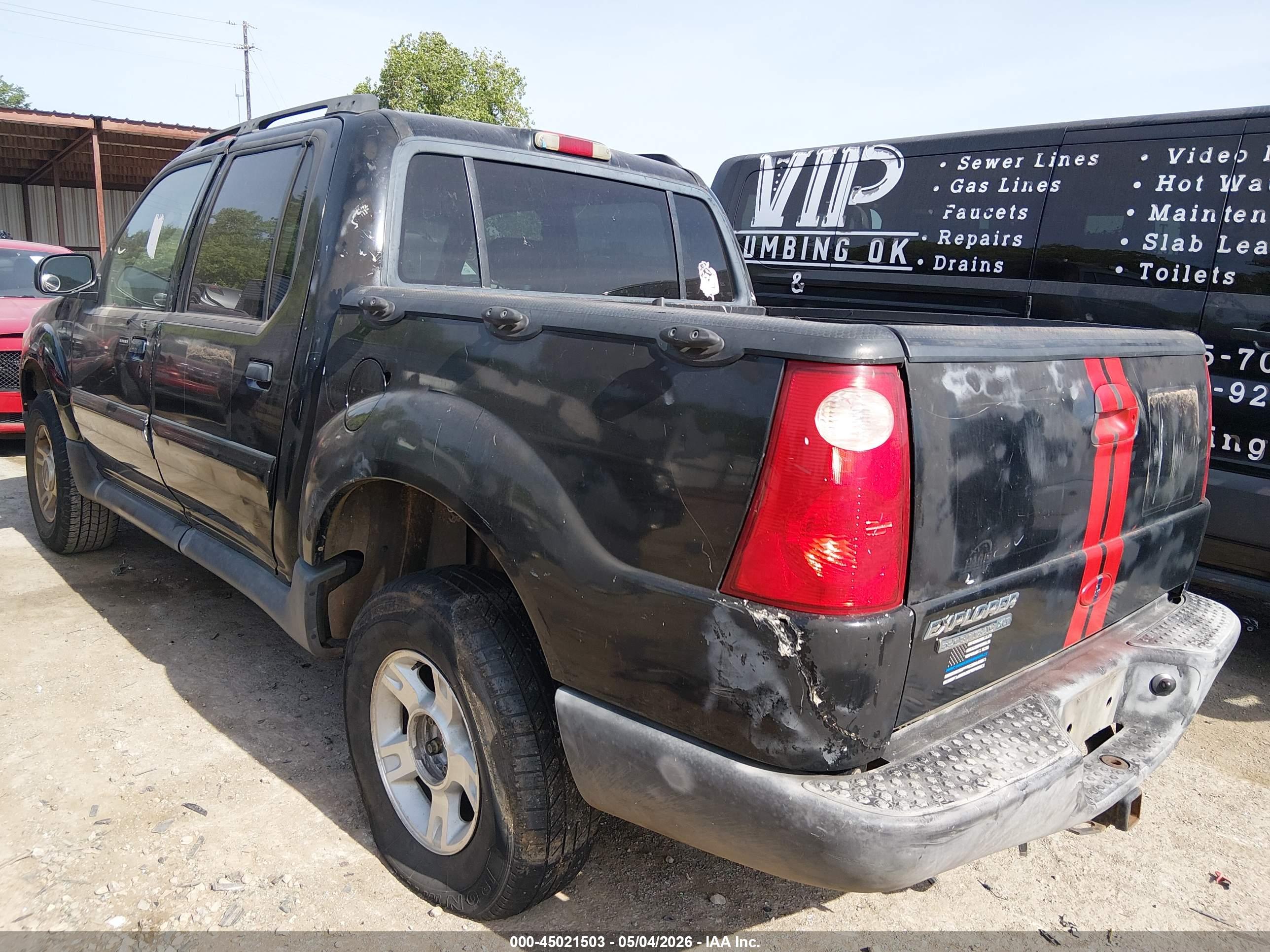 FORD EXPLORER image 3
