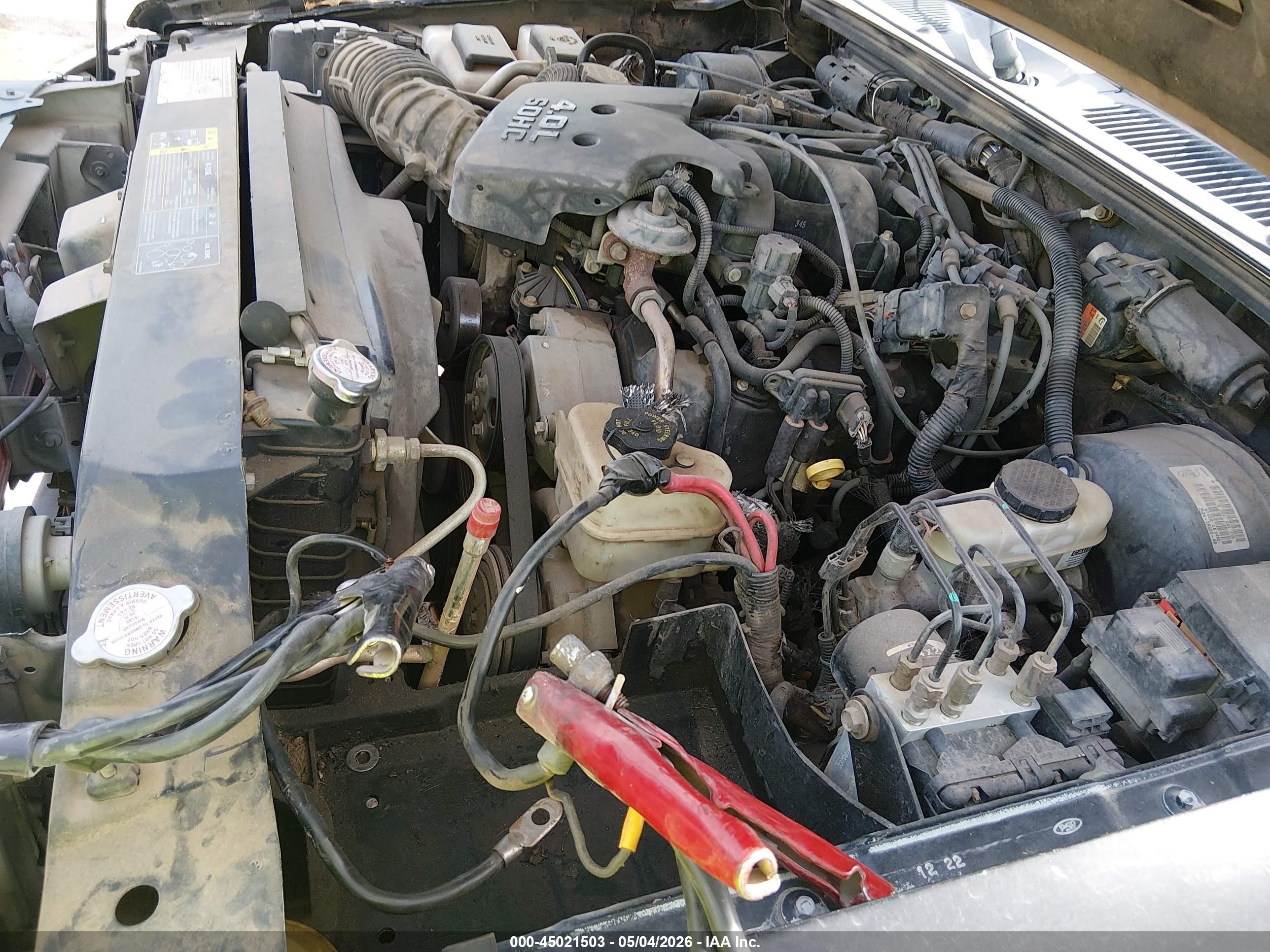 FORD EXPLORER image 6
