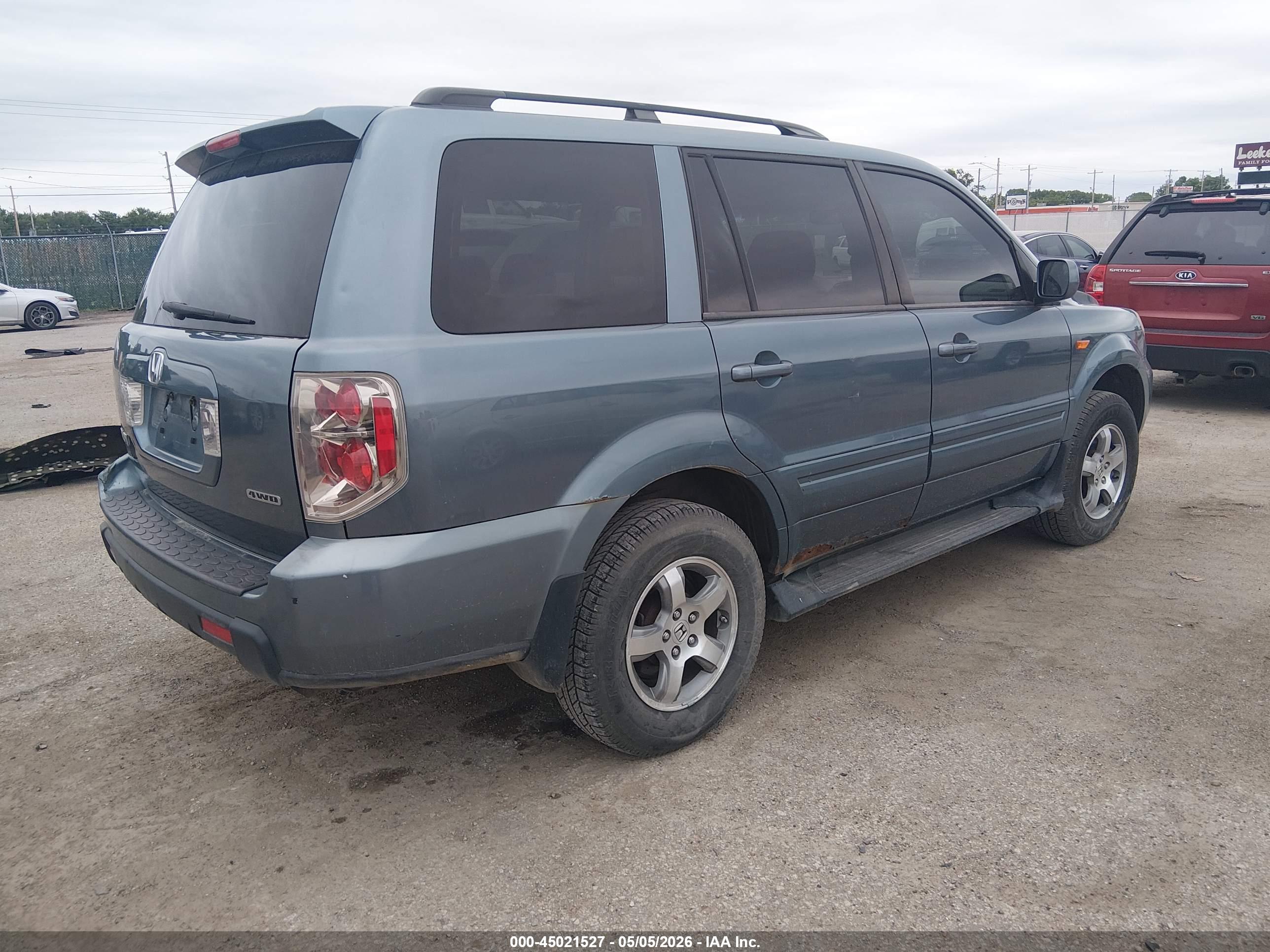 HONDA PILOT image 4