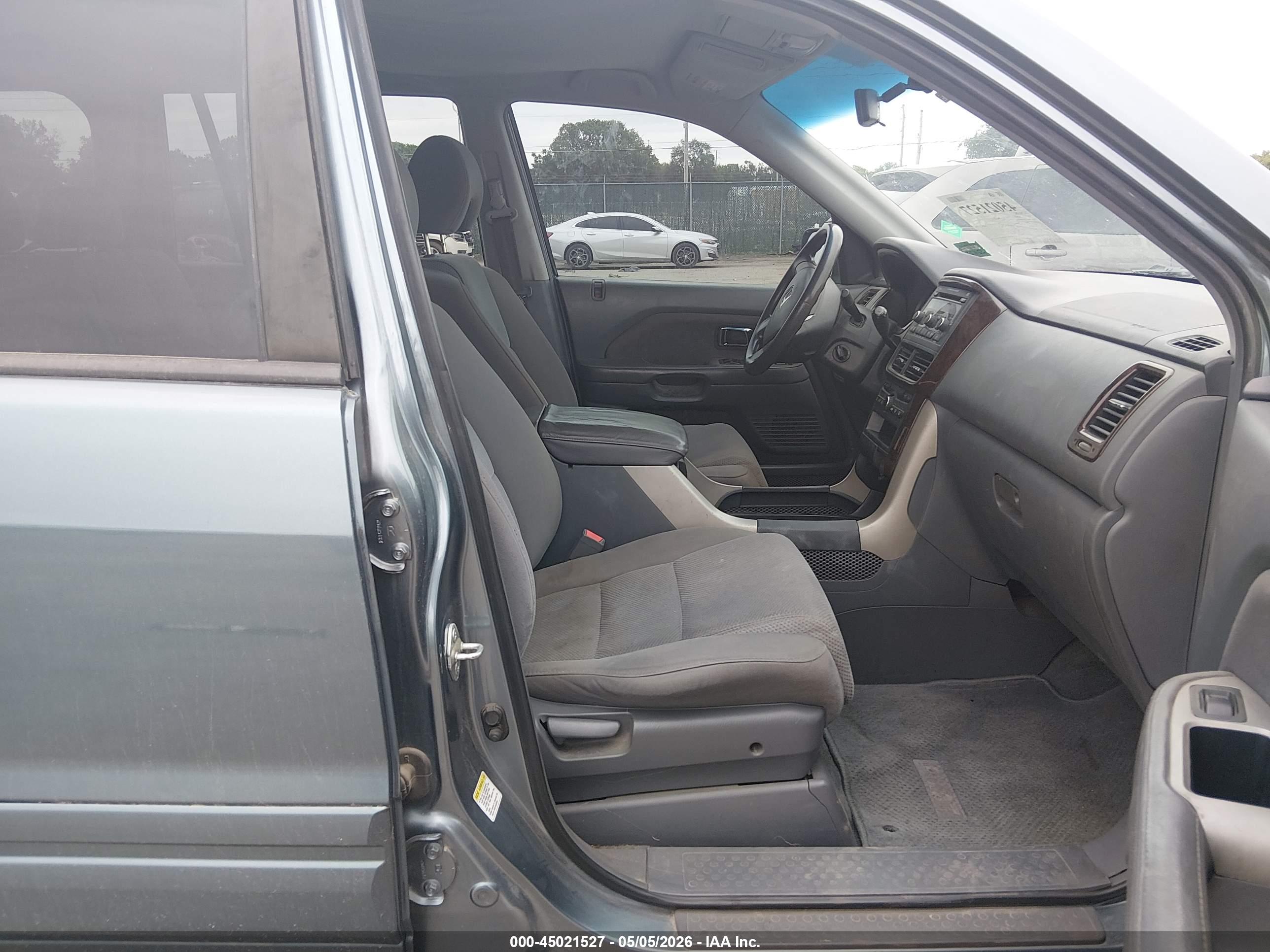 HONDA PILOT image 5