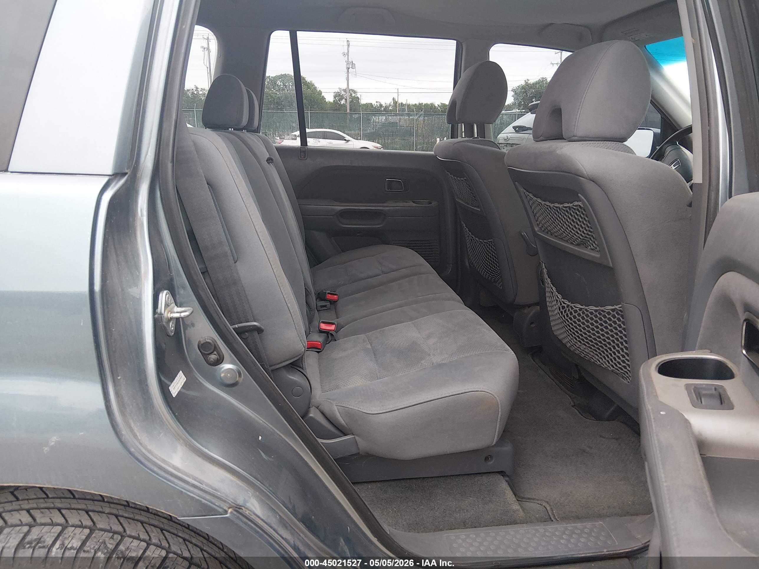 HONDA PILOT image 8
