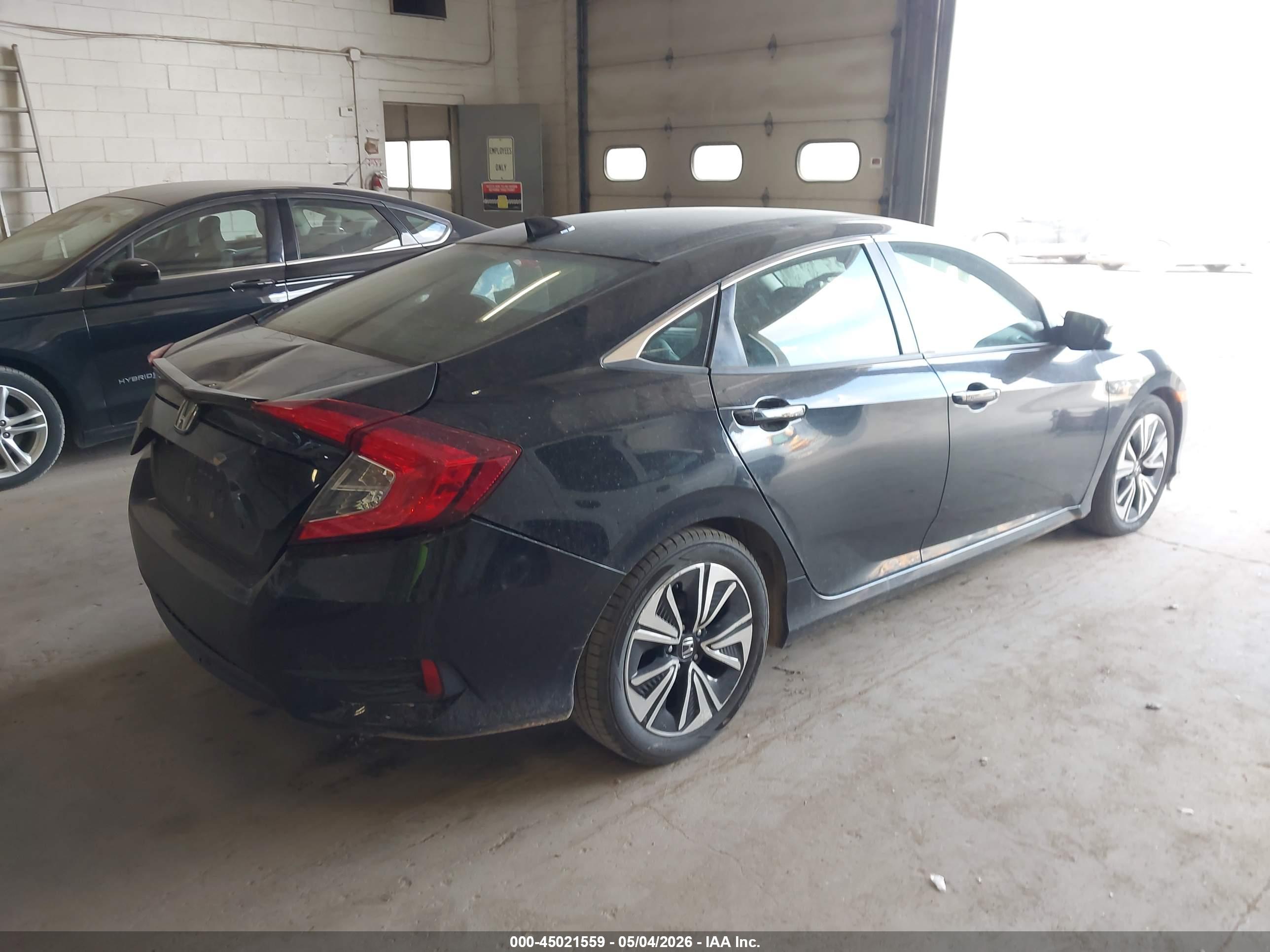 HONDA CIVIC image 4