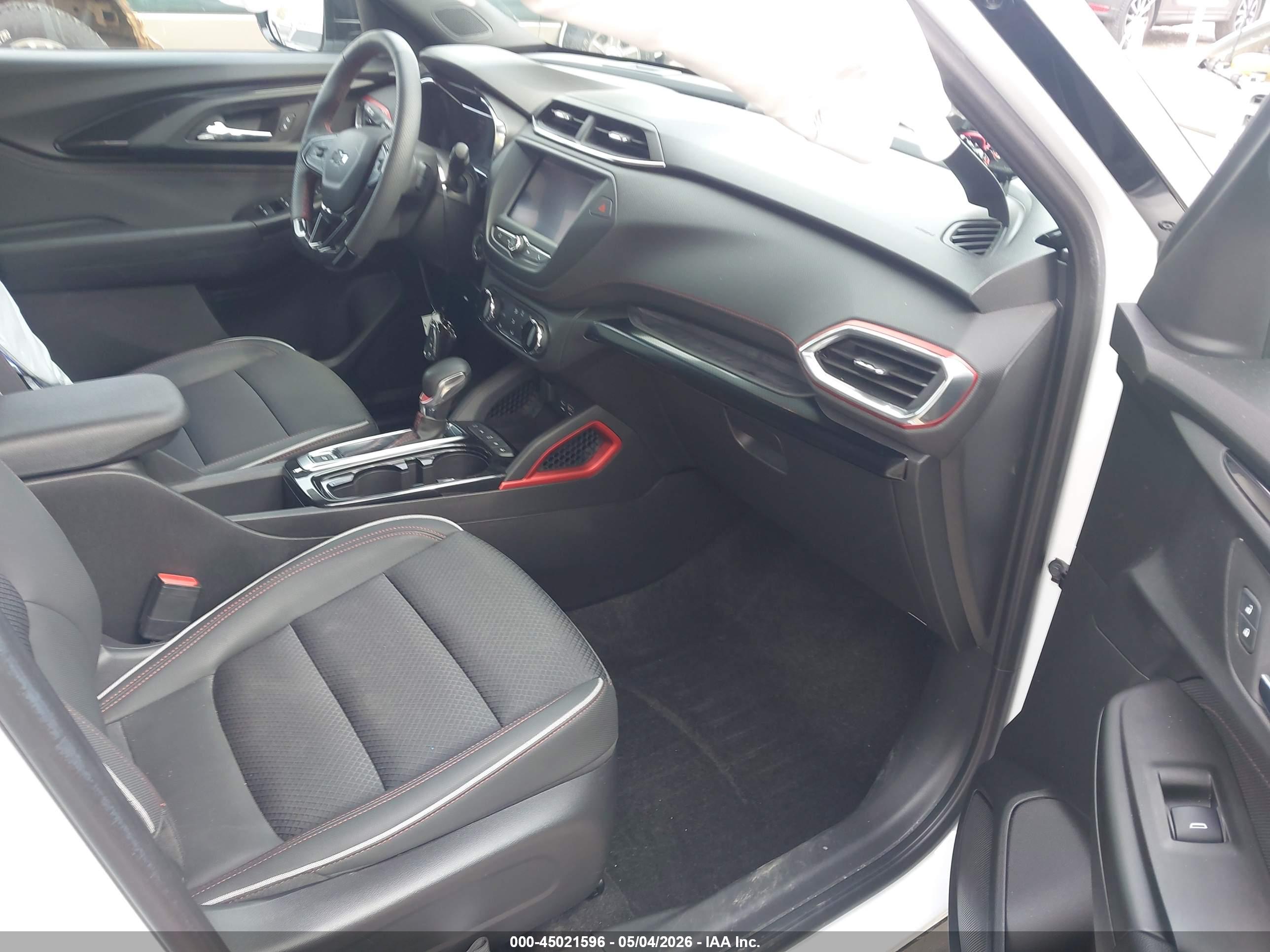 CHEVROLET TRAILBLAZER image 5