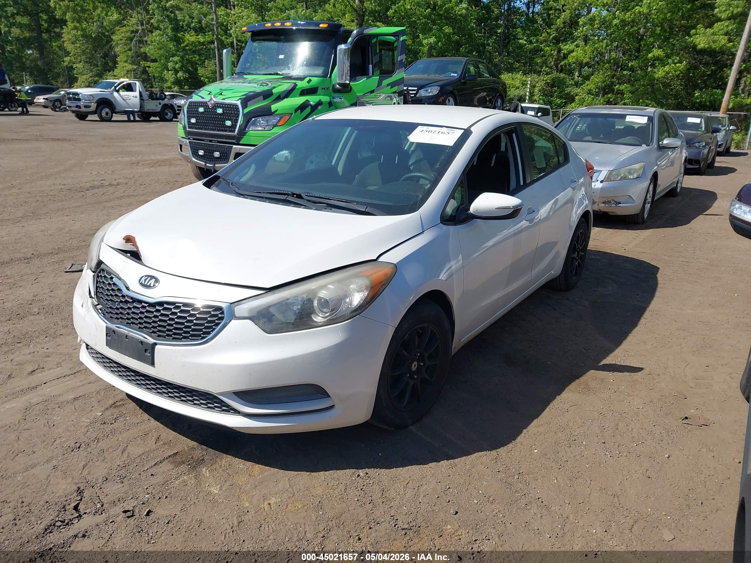 KIA FORTE image 2