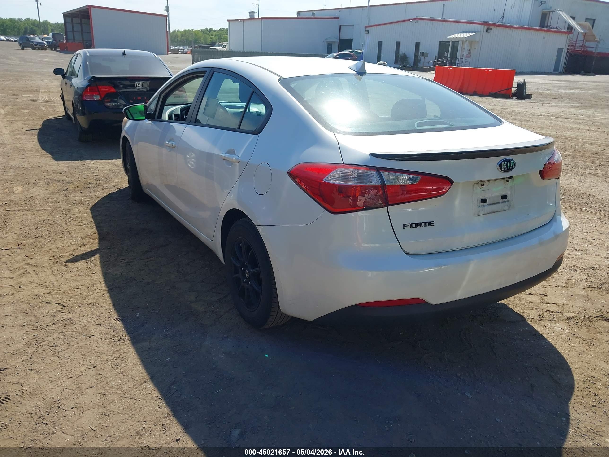 KIA FORTE image 3