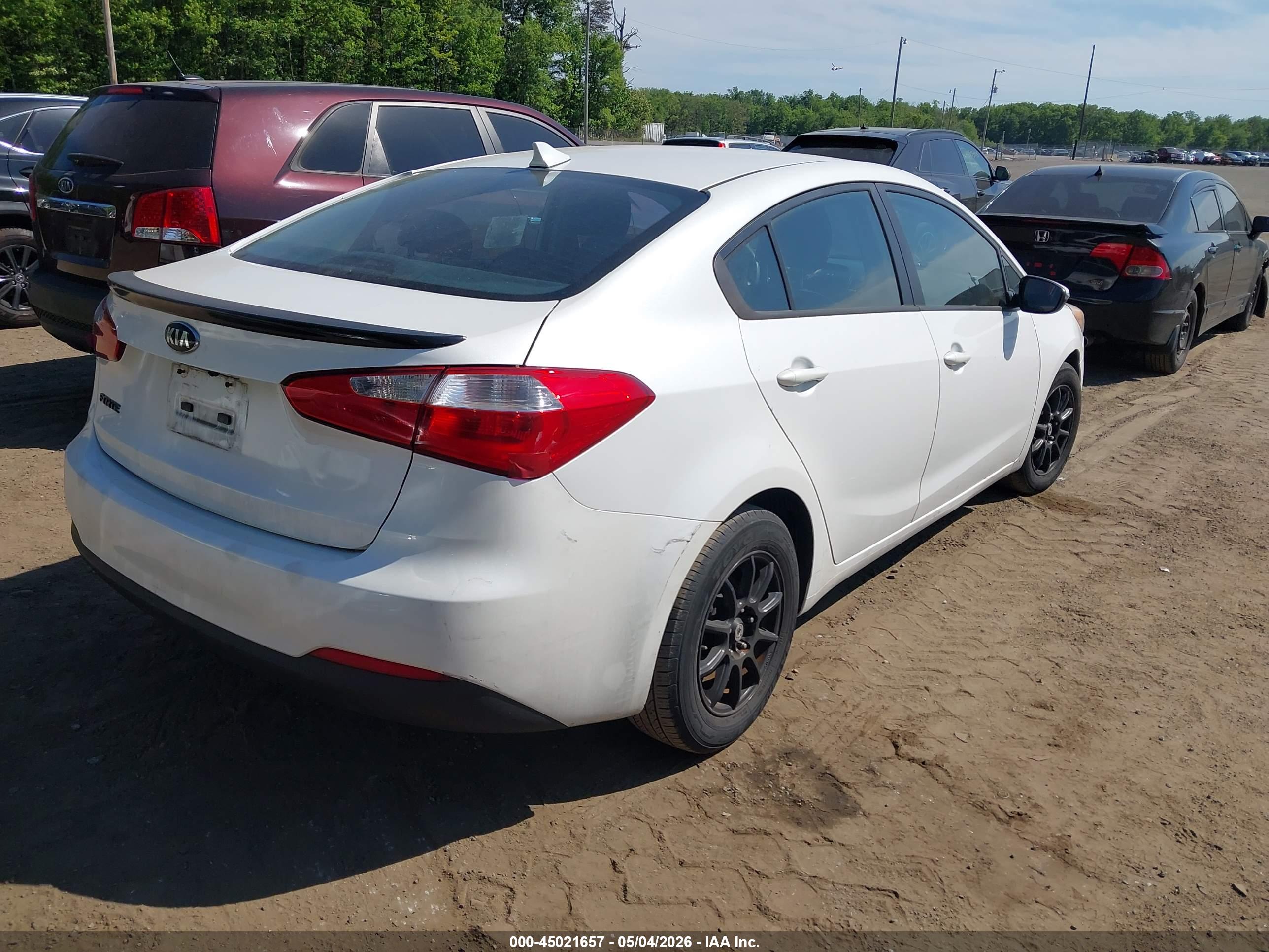 KIA FORTE image 4