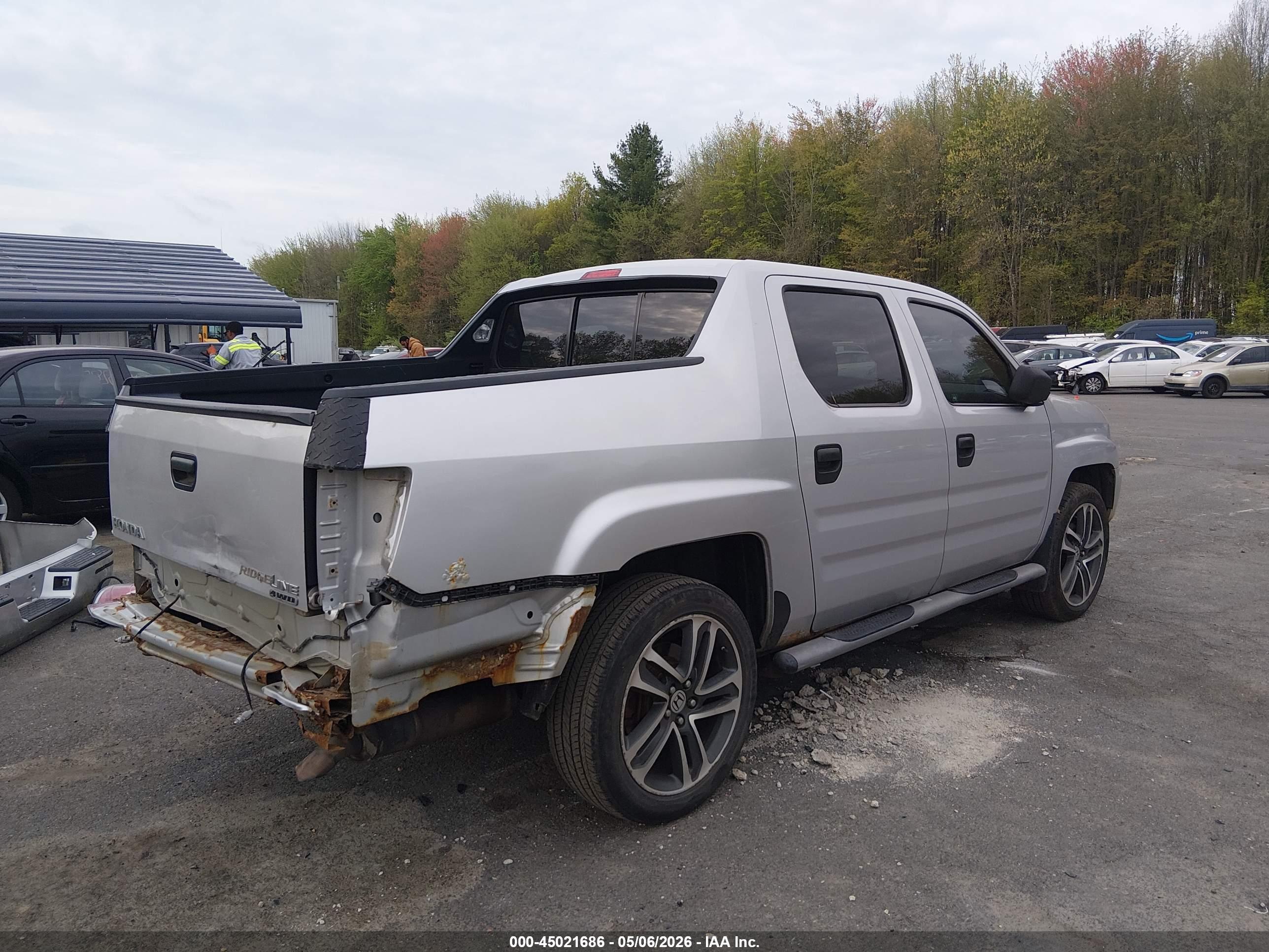 HONDA RIDGELINE image 4