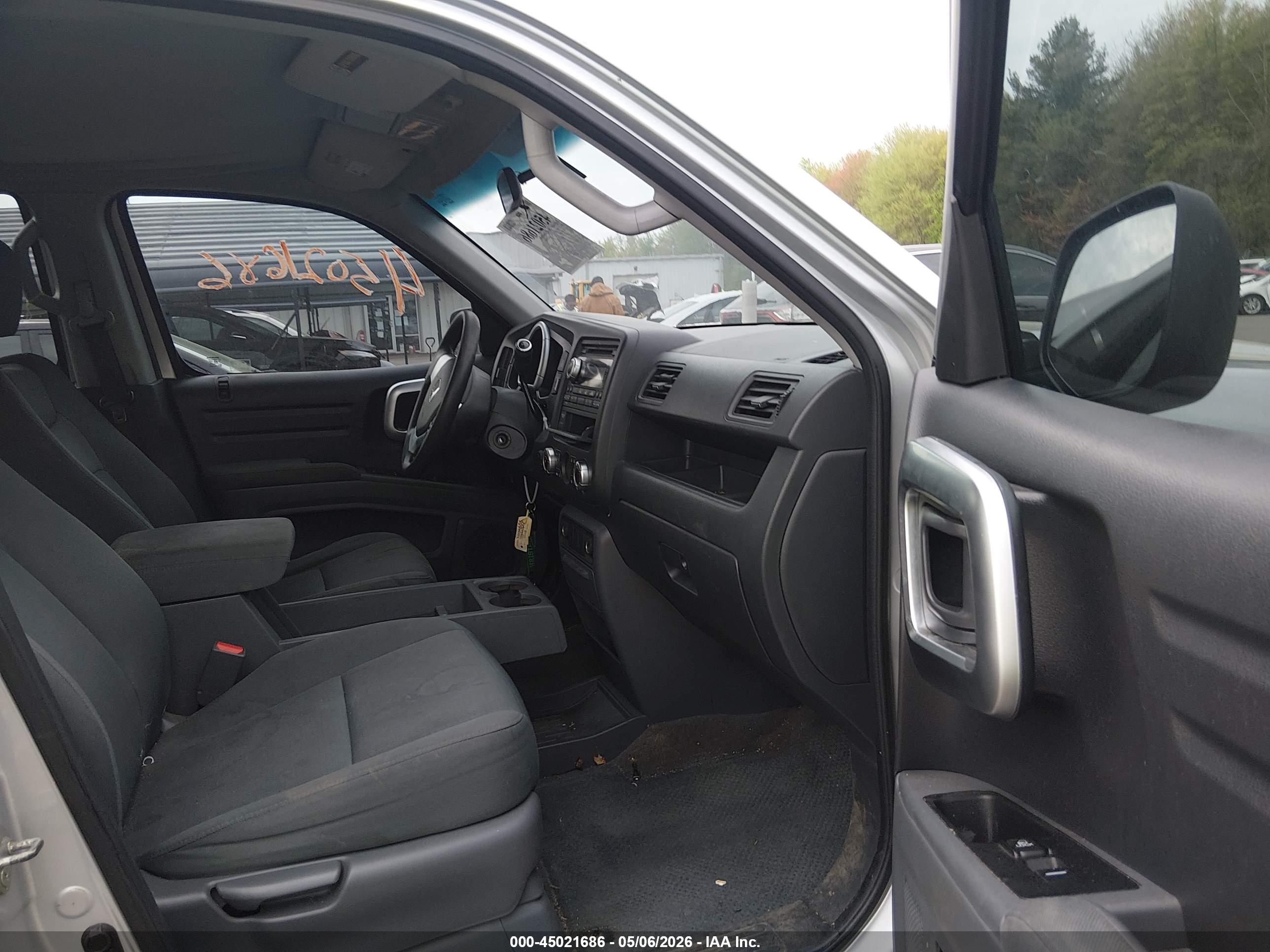 HONDA RIDGELINE image 5
