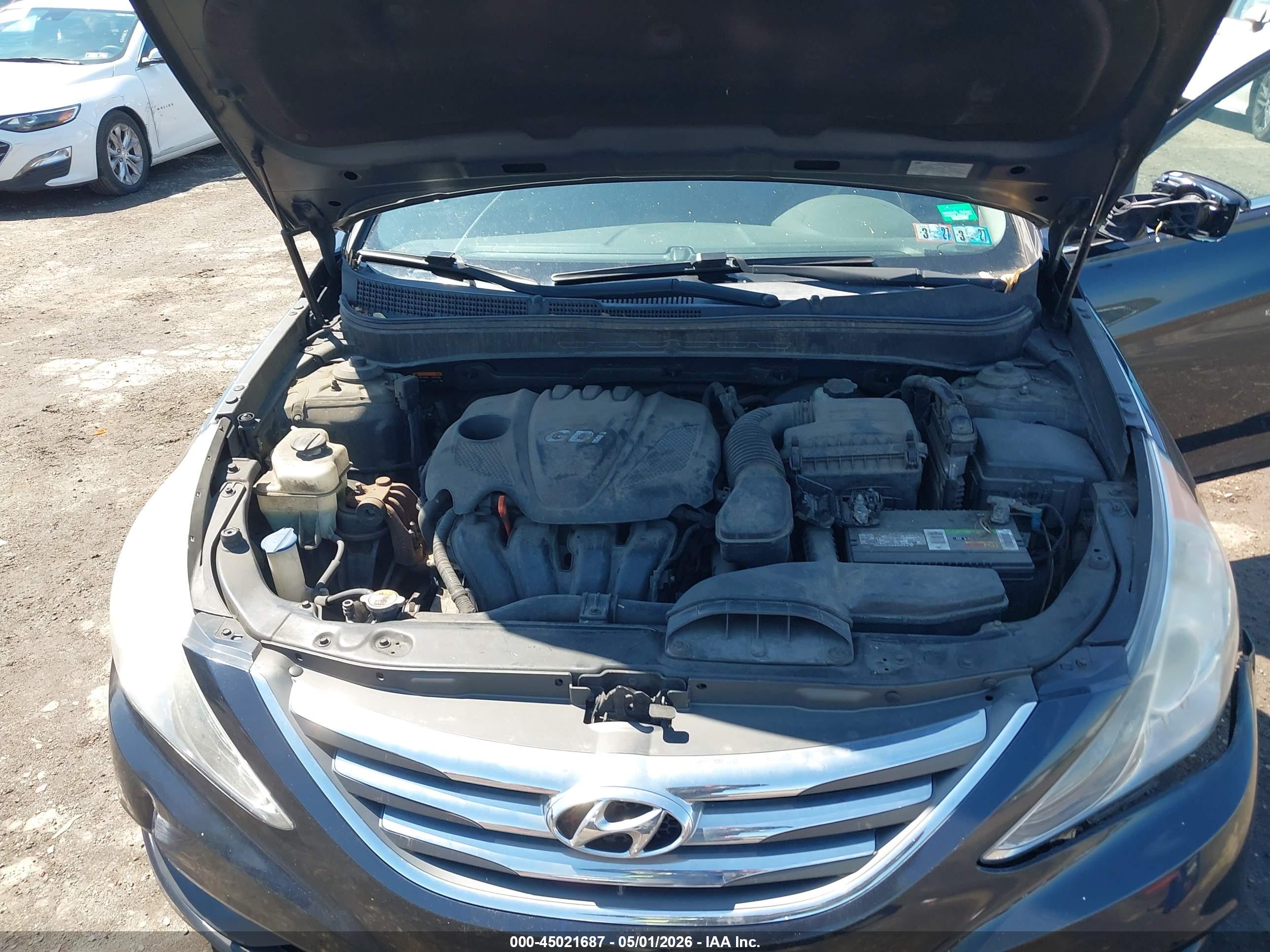 HYUNDAI SONATA image 10