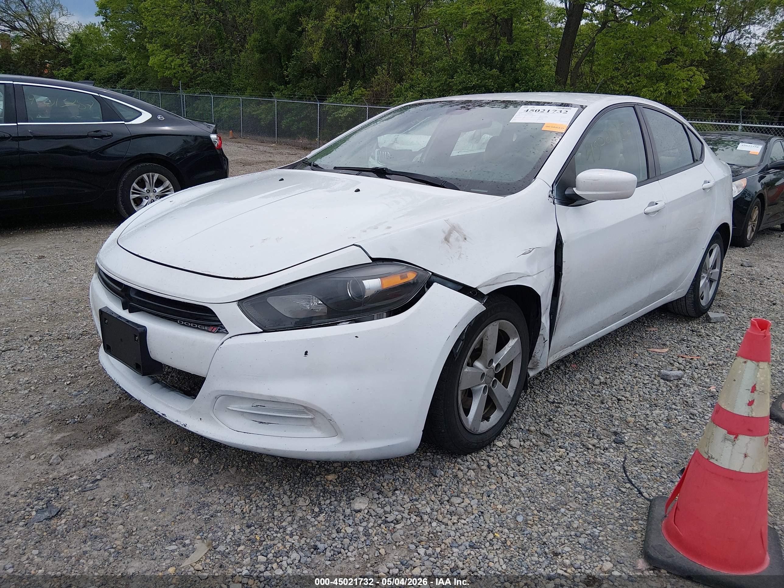 DODGE DART image 2