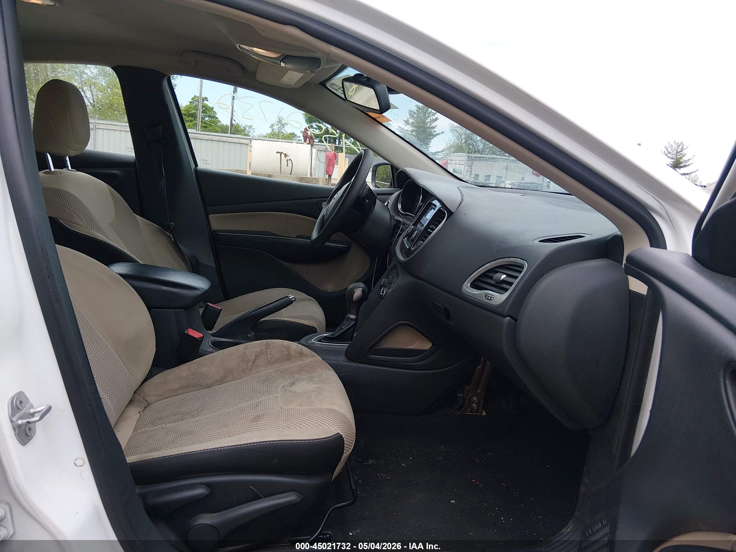 DODGE DART image 5