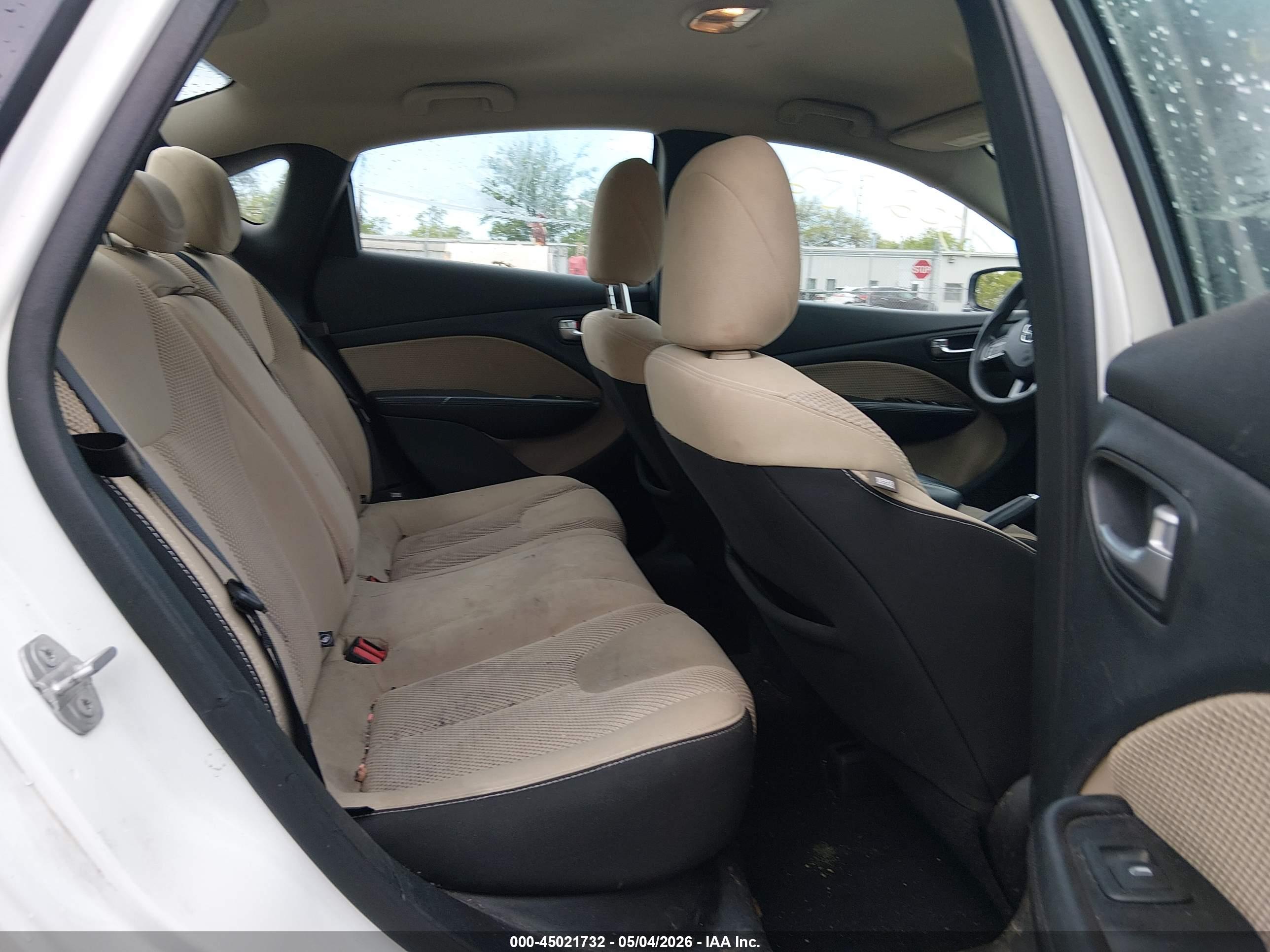 DODGE DART image 8