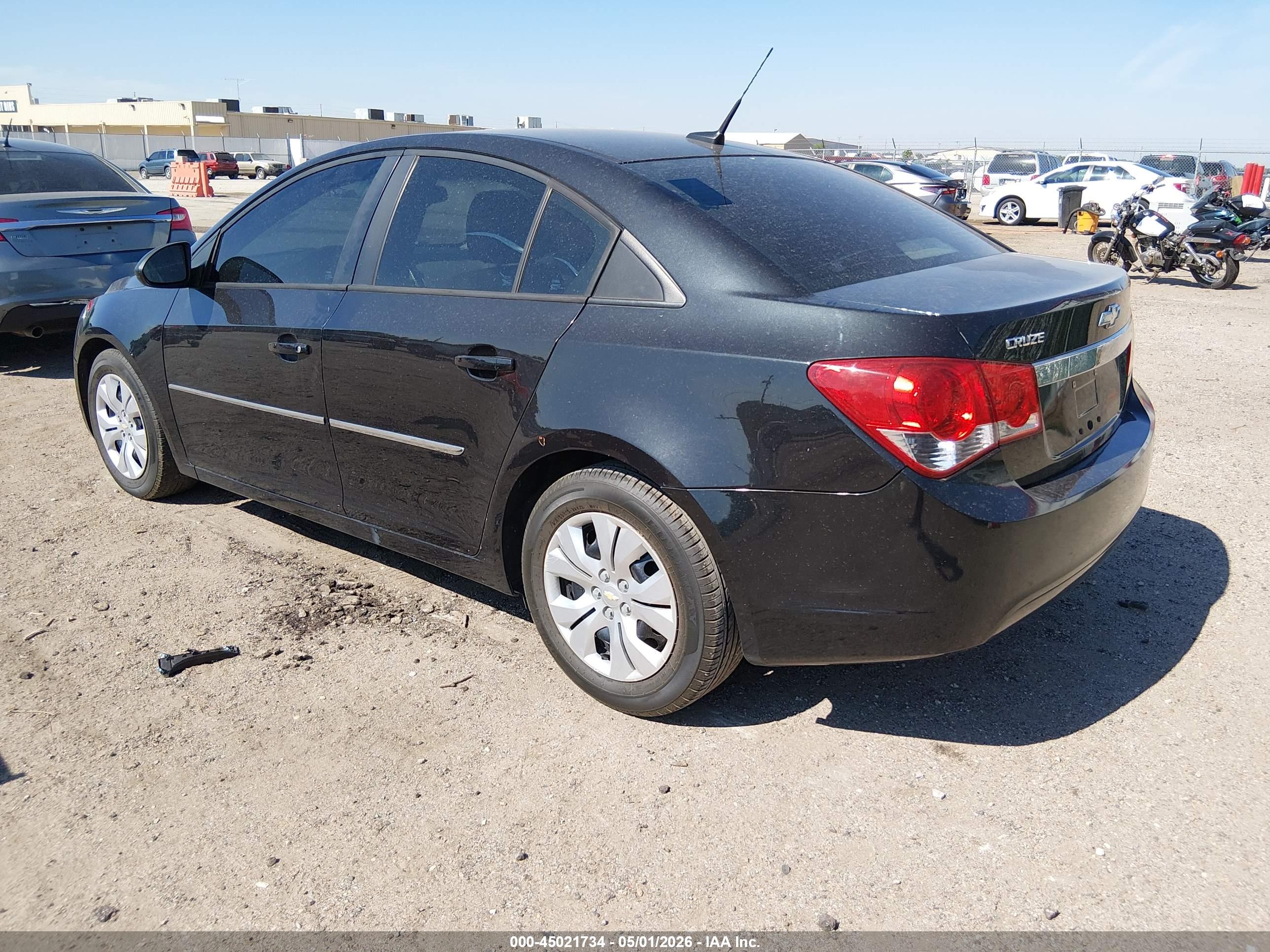 CHEVROLET CRUZE image 3