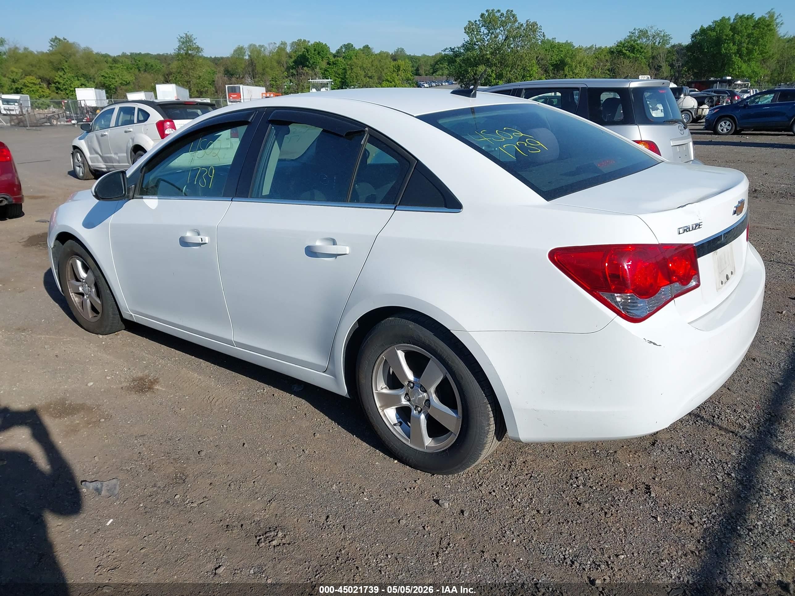 CHEVROLET CRUZE image 3