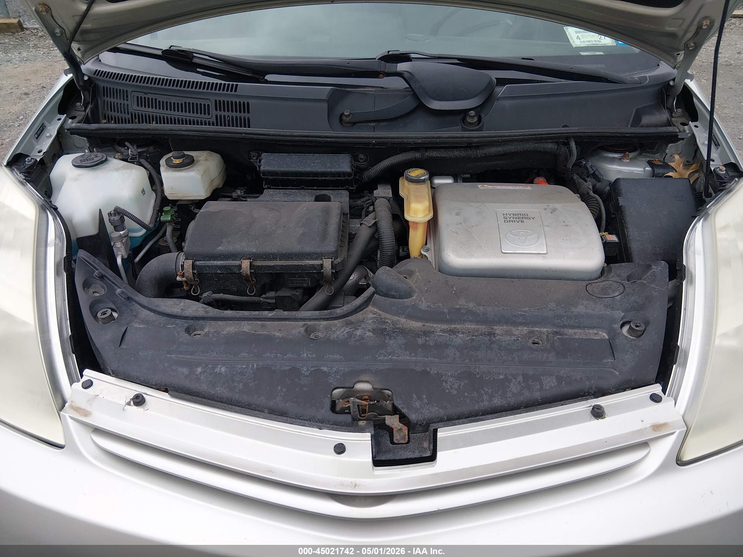 TOYOTA PRIUS image 10