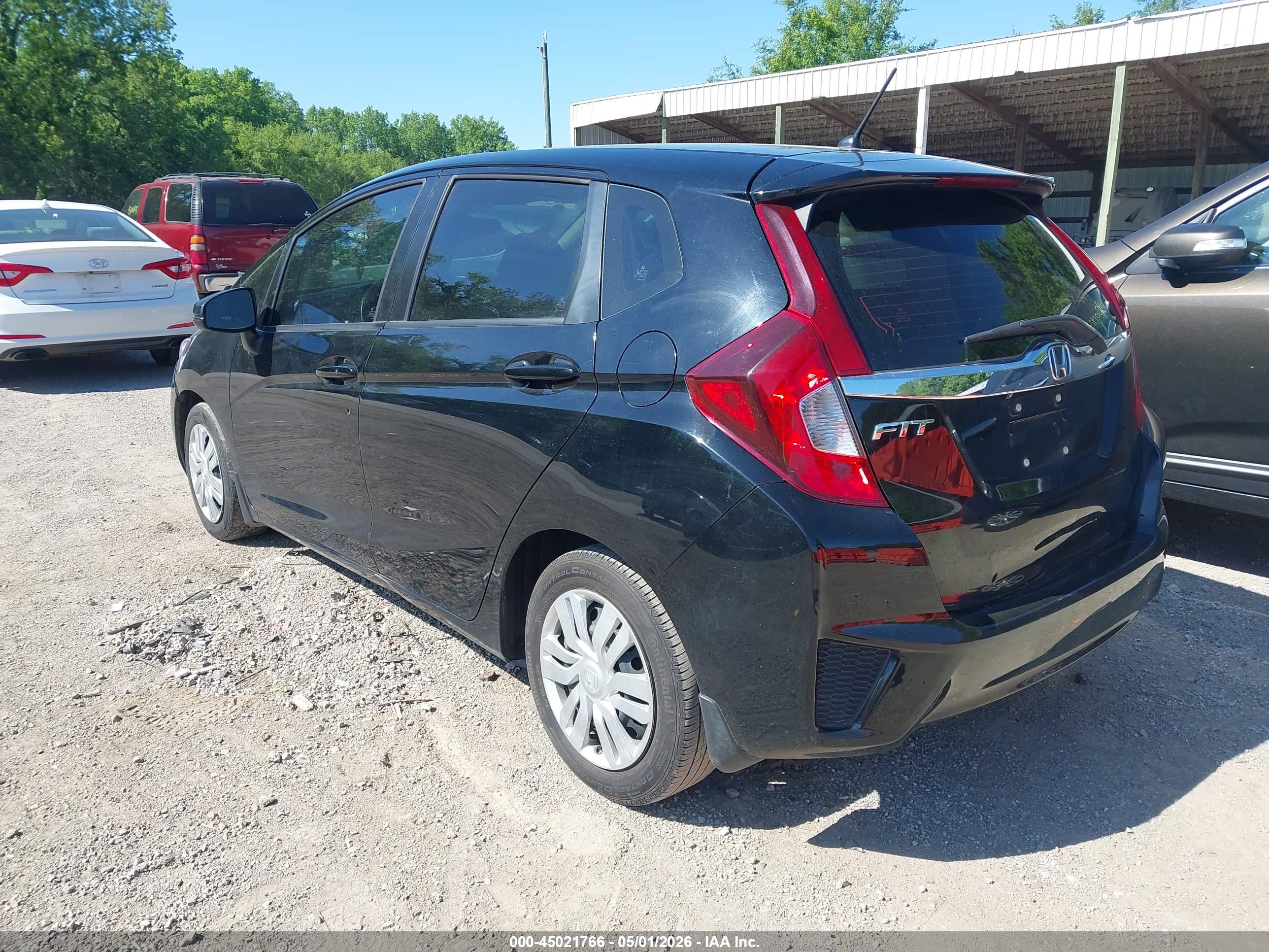 HONDA FIT image 3