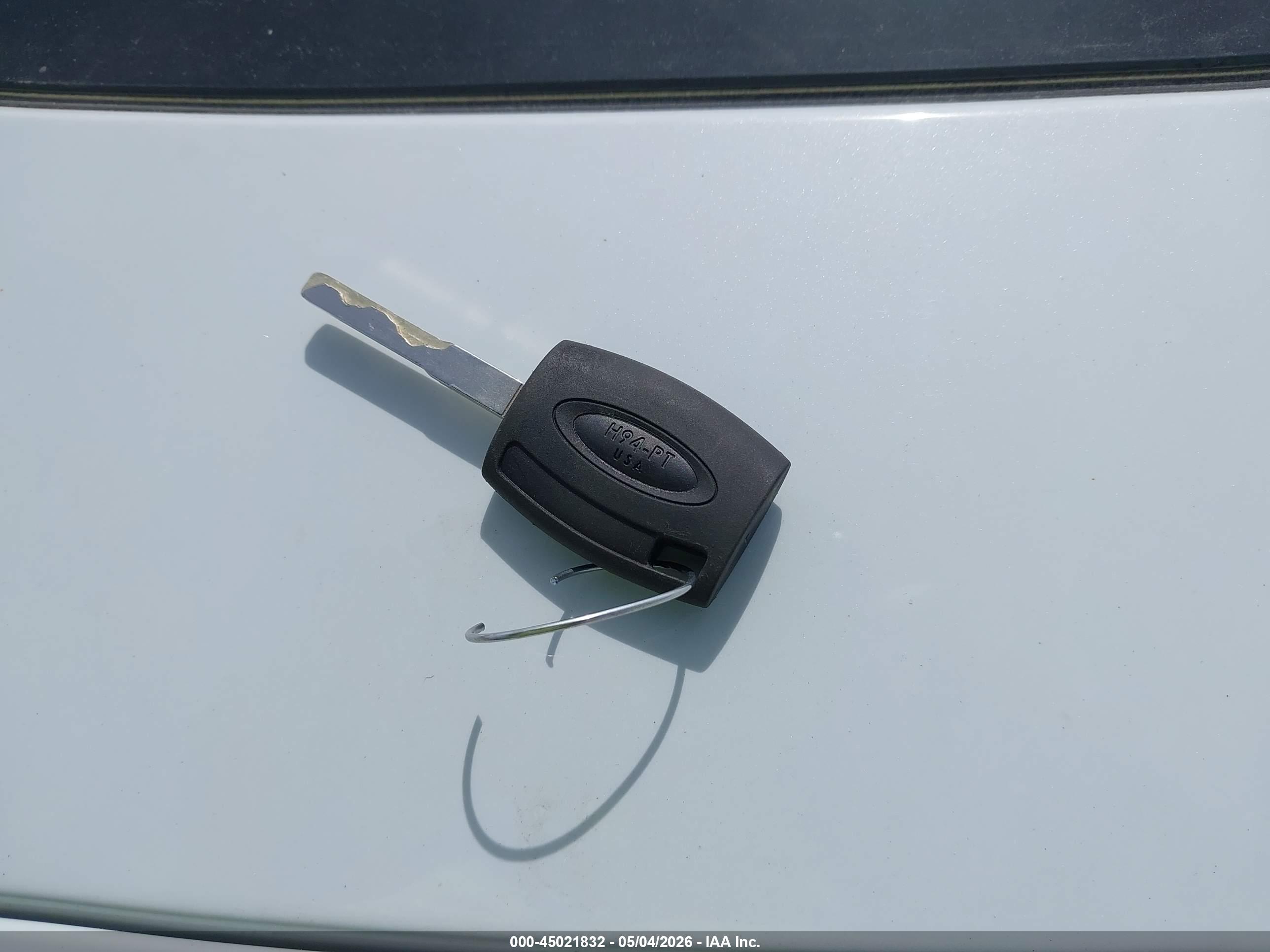 FORD ESCAPE image 11