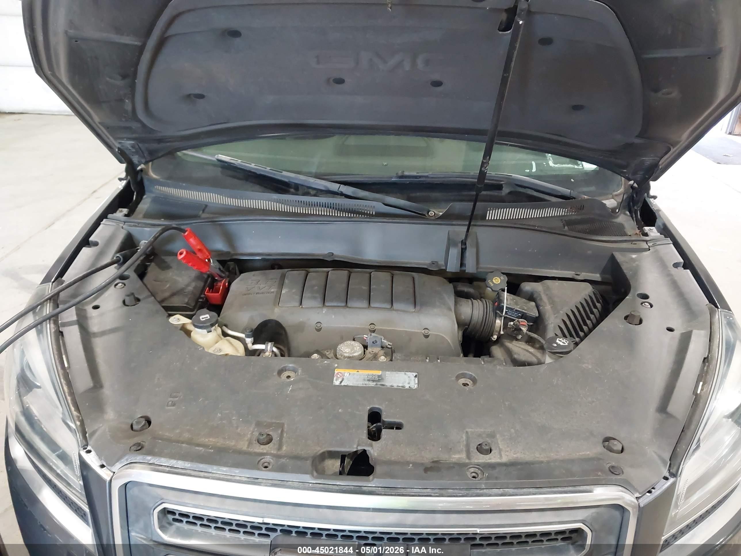 GMC ACADIA image 10