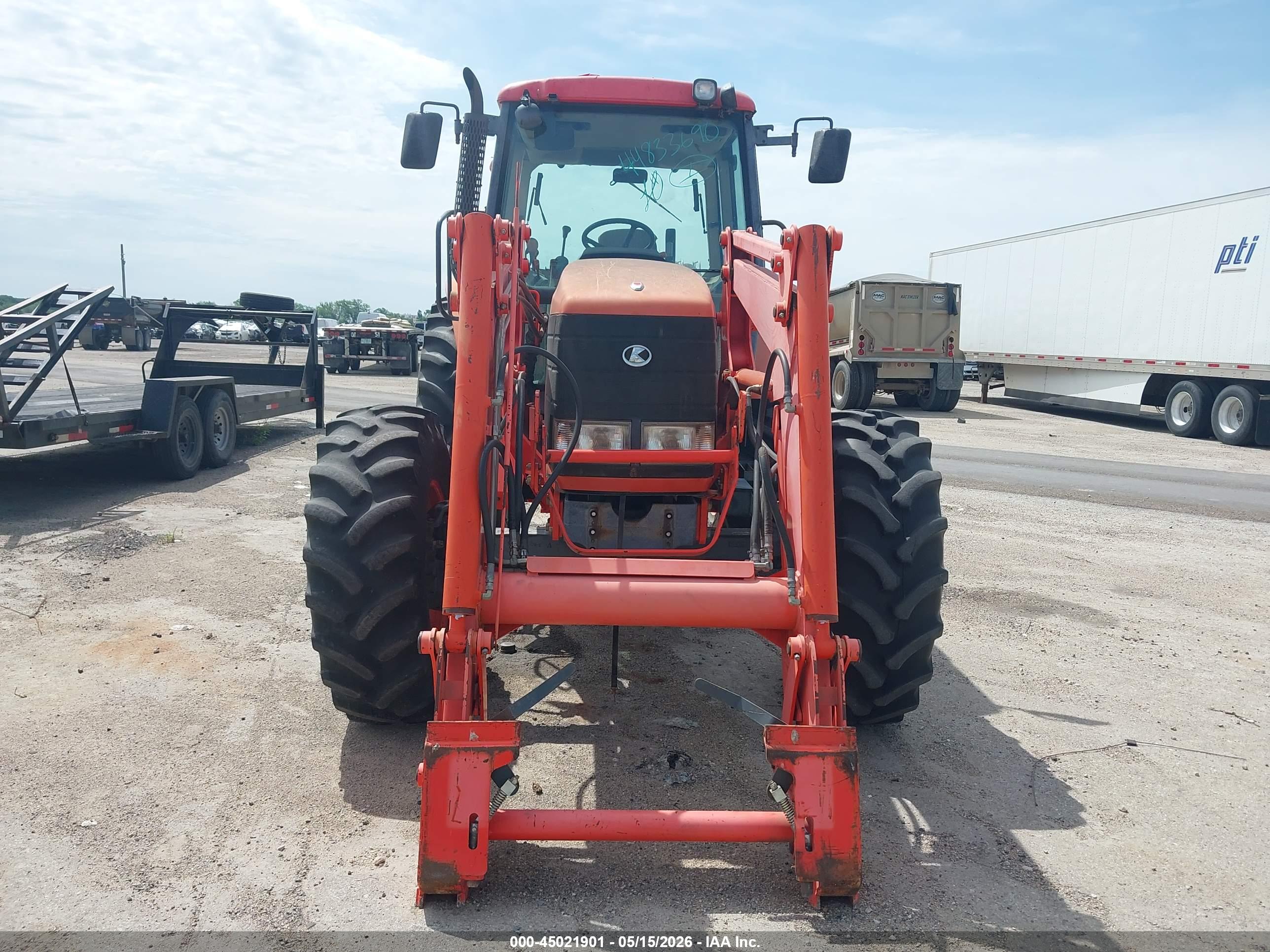 KUBOTA M125 image 6